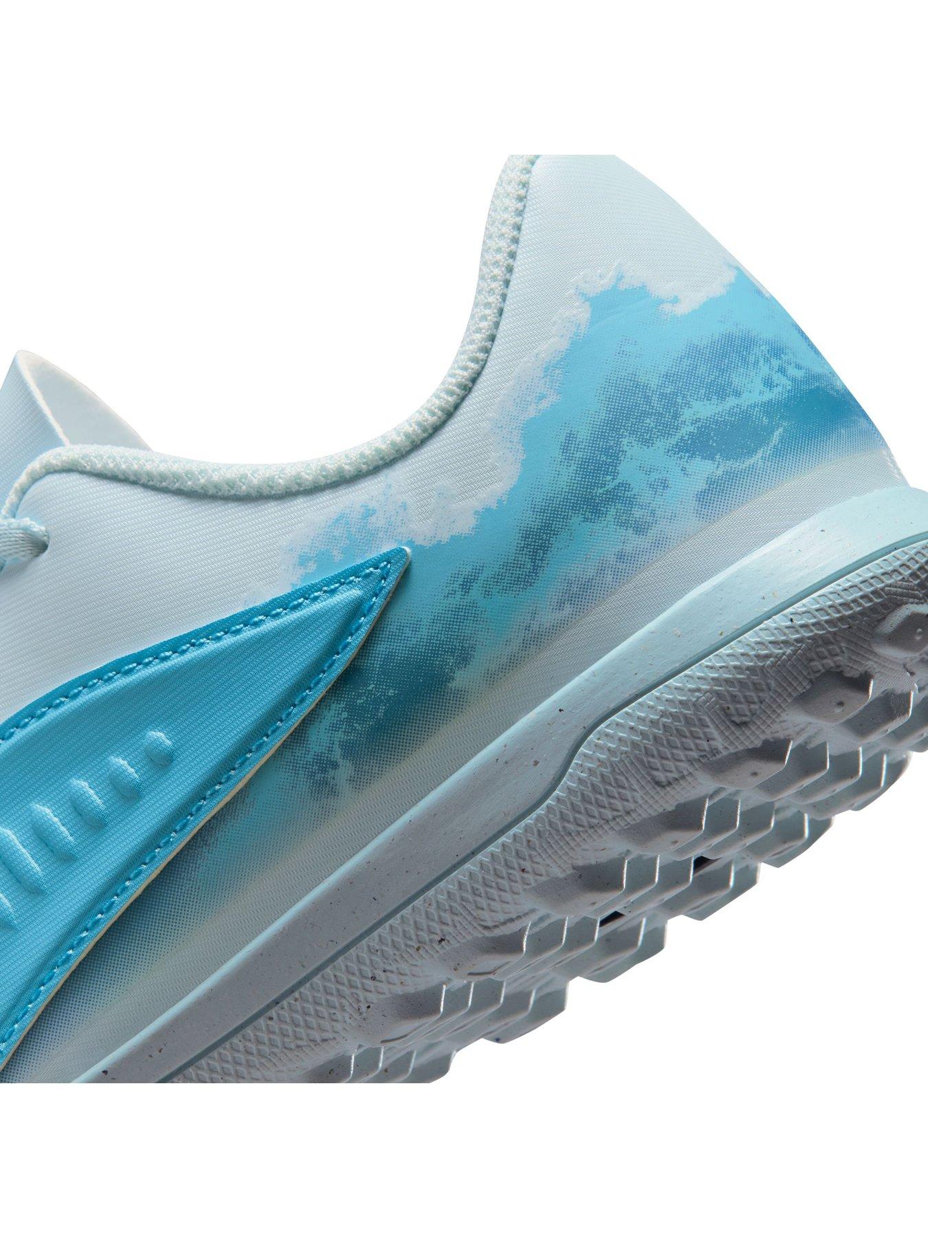 Image 7 of 7 of Nike Junior Phantom 6 Low Astro Turf Lace-Up Football Boots - Baltic Blue