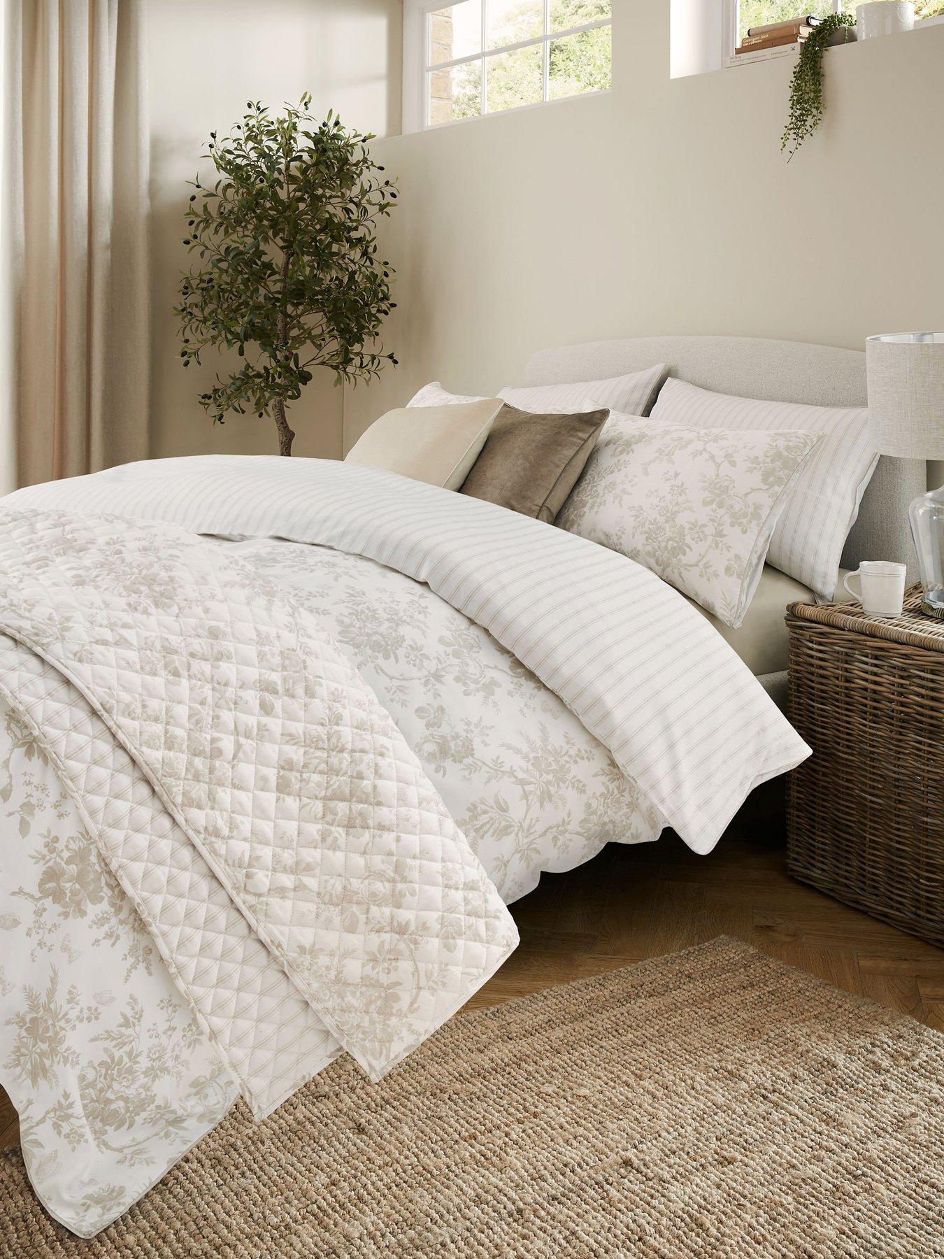 Laura Ashley Walled Garden Standard Pillowcase Pair 50cm x 75cm Dove Grey