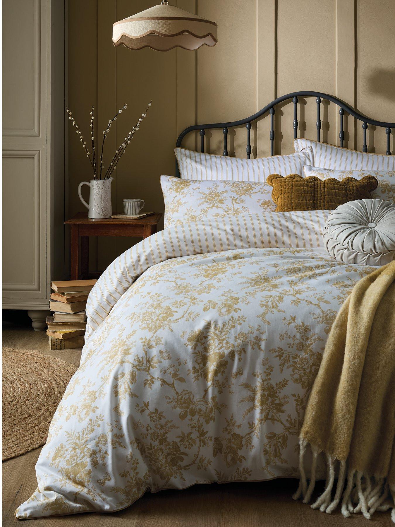 Laura Ashley Walled Garden Quilt Set Ochre Yellow