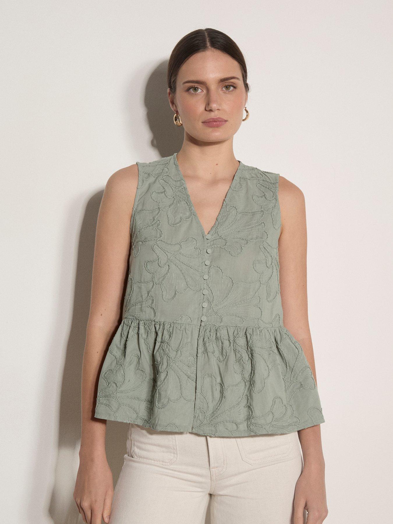 Apricot Apricot Corded Embroidery Peplum Top