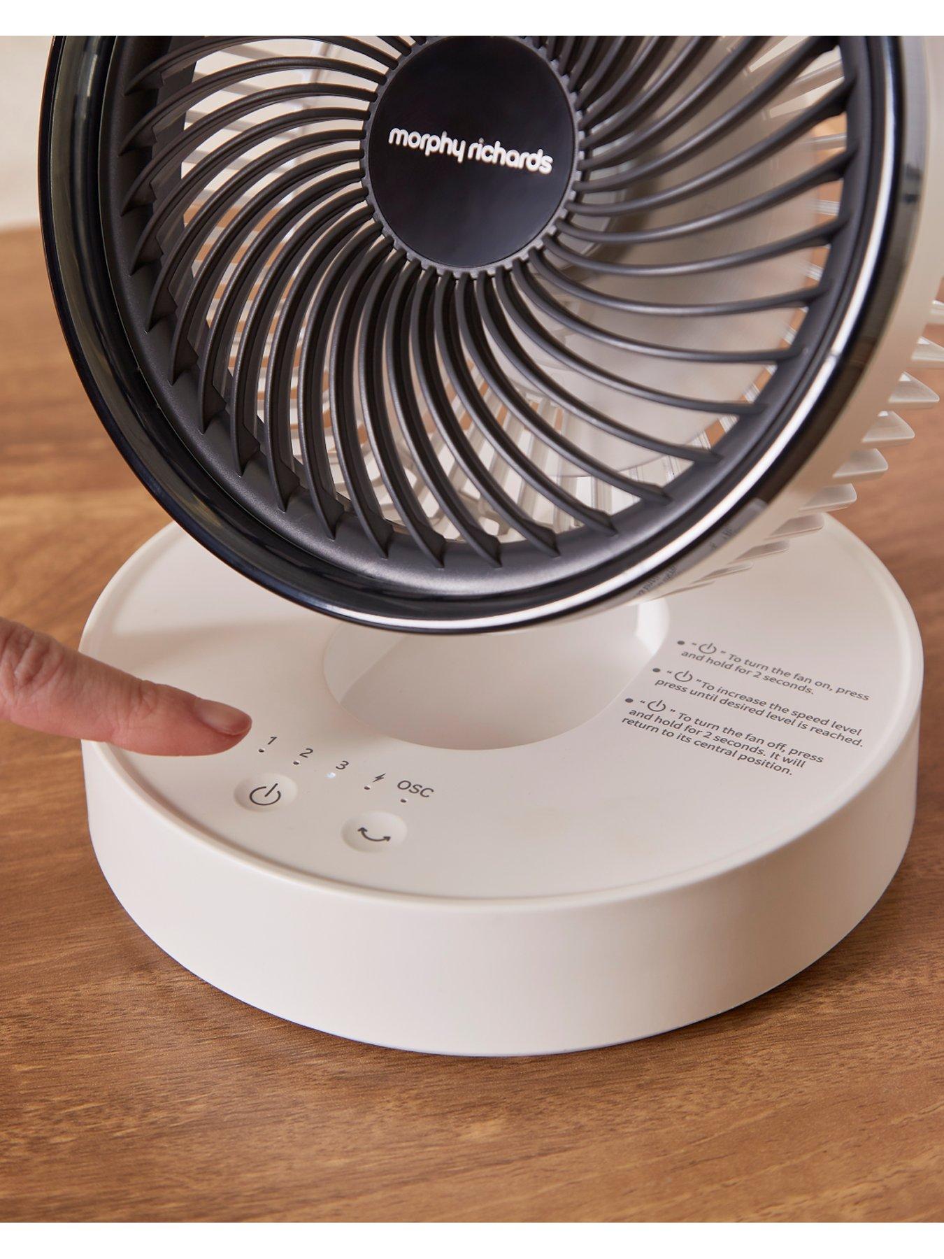 Image 4 of 8 of Morphy Richards AirFlex 6" Portable Oscillating USB Fan White/Grey