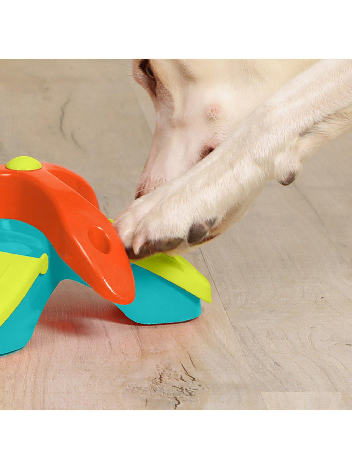 Image 3 of 5 of iQuties Twist & Flip Puzzle IQ Toy