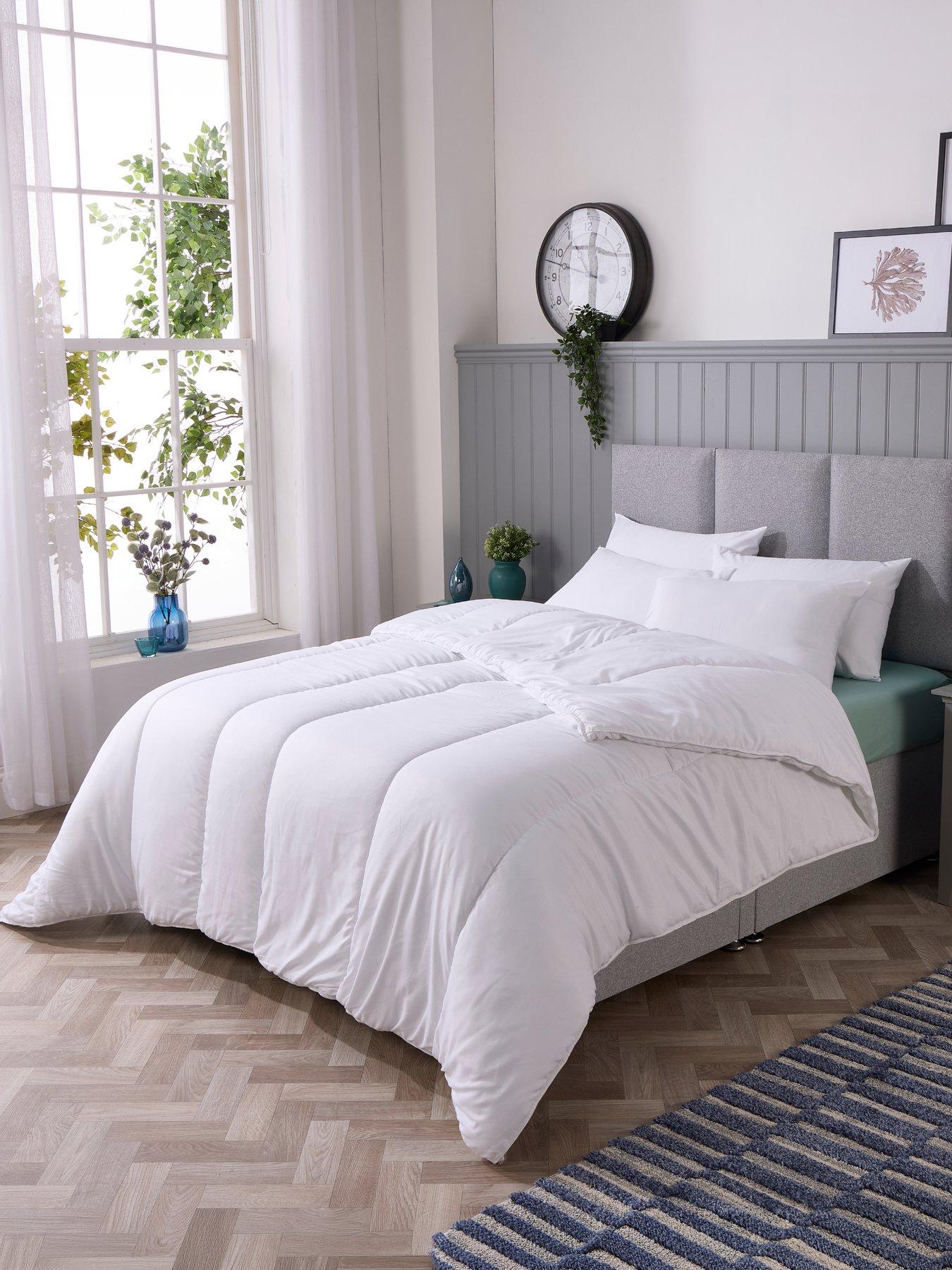 The Very Collection Anti-allergy 13.5 Tog Bed Bundle
