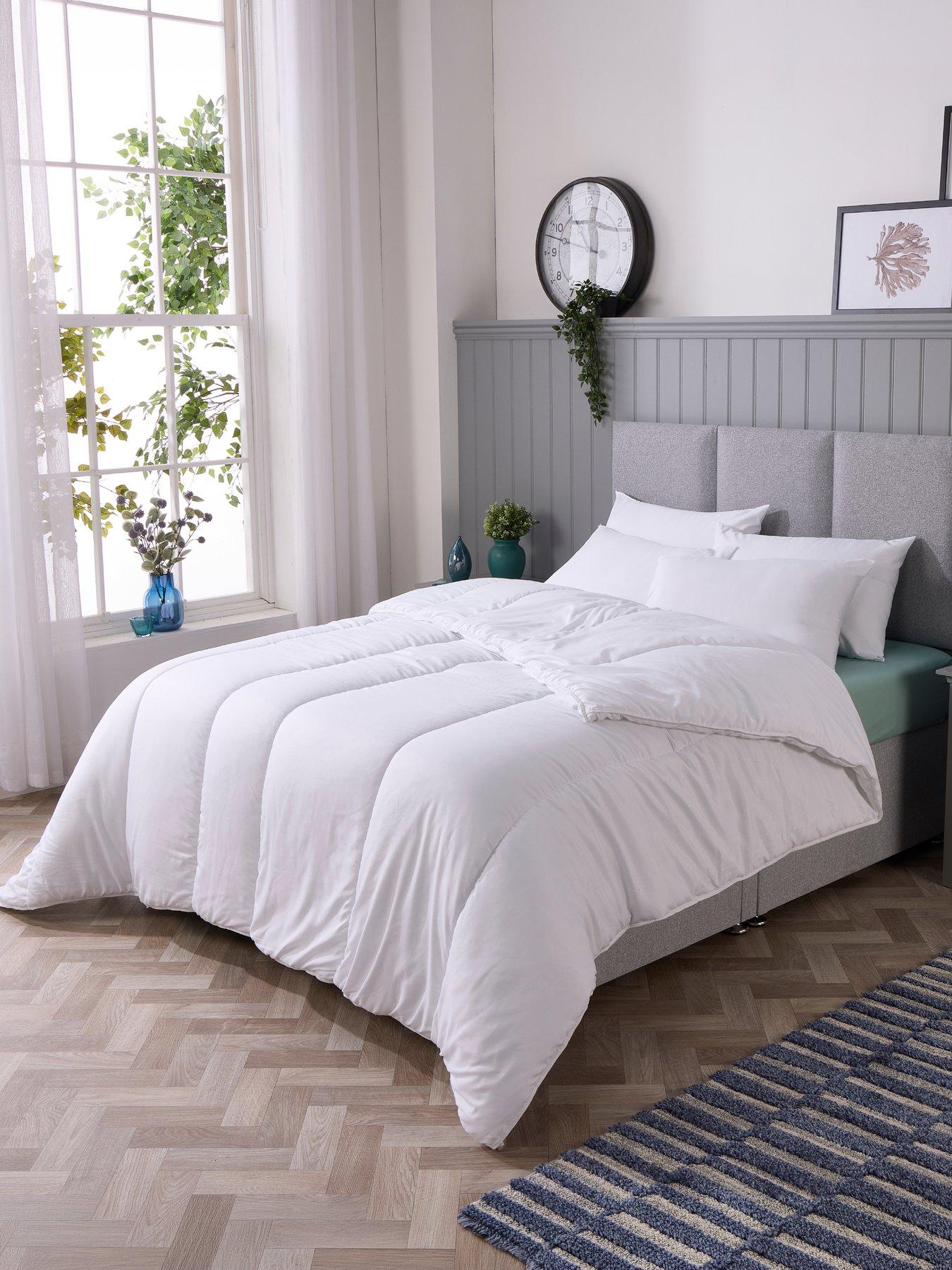 The Very Collection Anti-allergy 15 Tog Bed Bundle