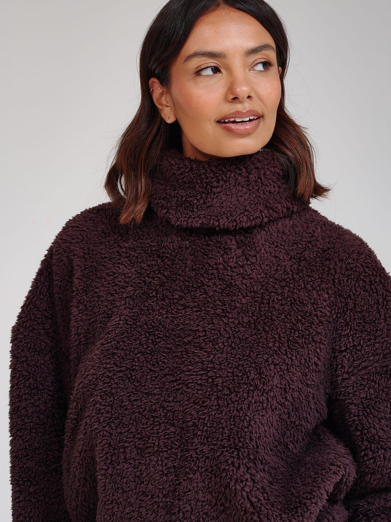 Image 6 of 7 of Loungeable Borg Removable Snood Jumper &amp; Luxury Fleece Jogger Lounge Set - Brown
