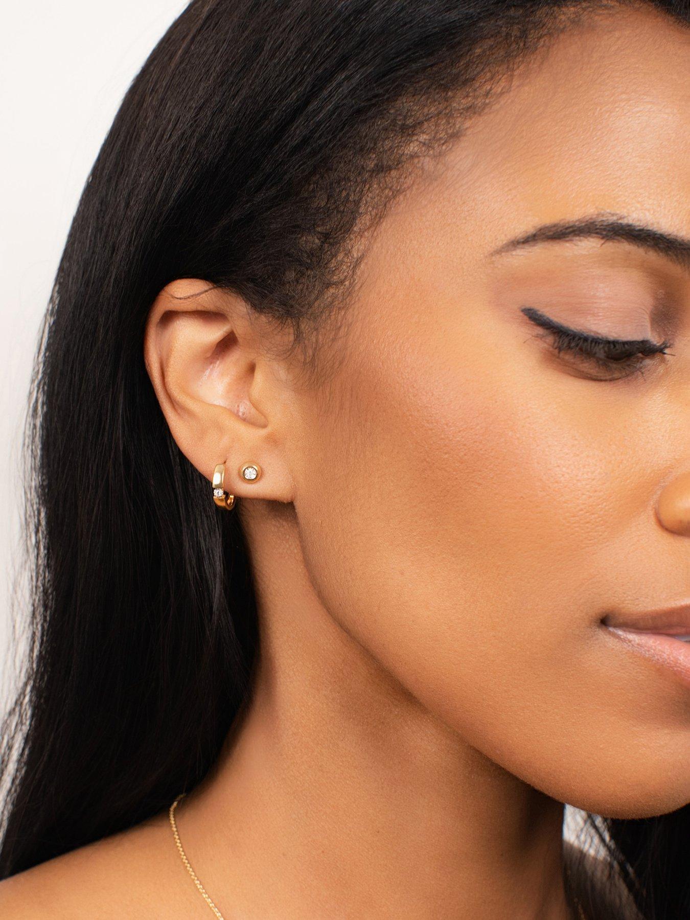 Image 4 of 6 of Kleora KLEORA AURORA Modern Electrum Miracle Plate Diamond Circle Stud Earrings