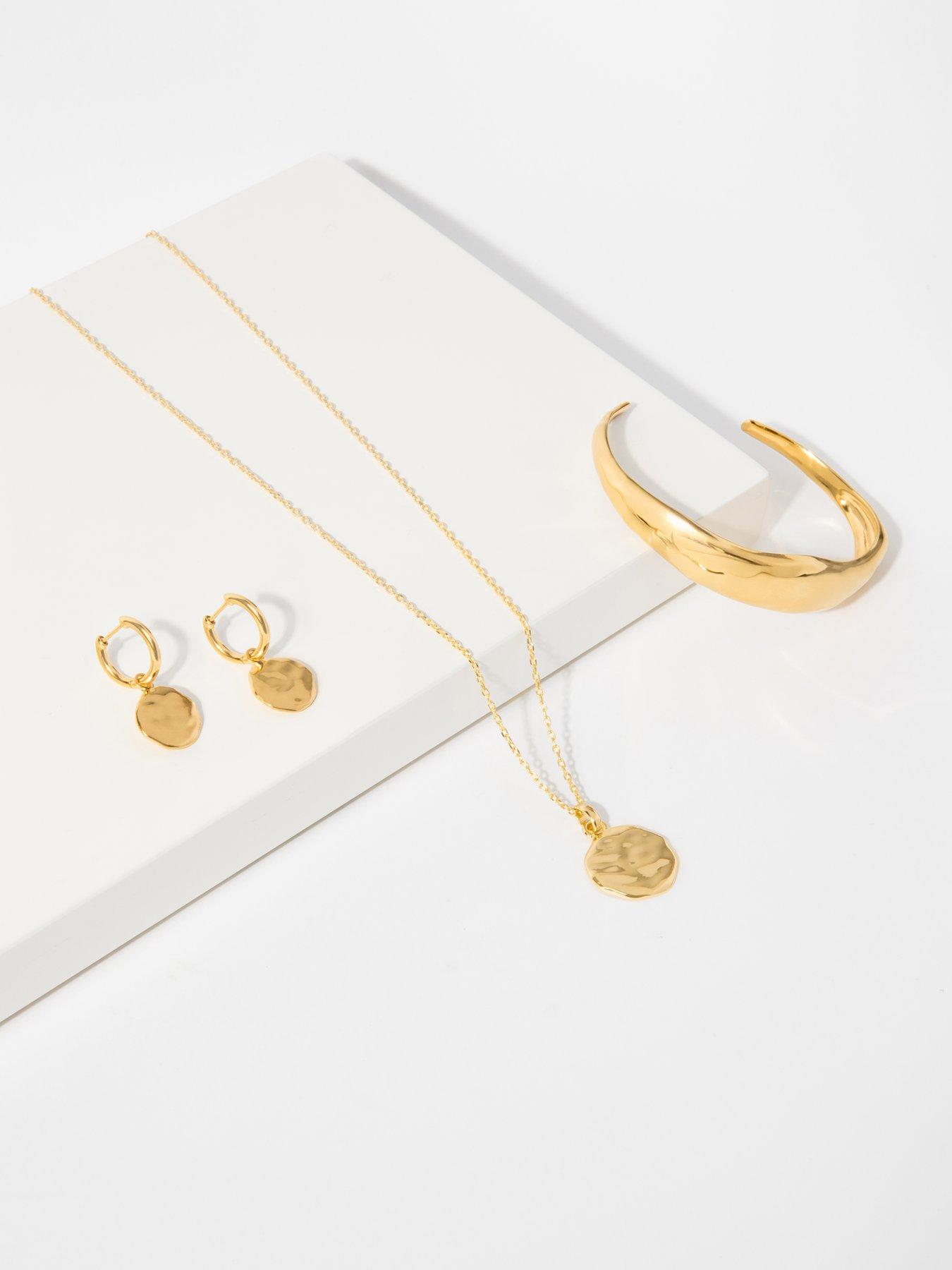 Image 4 of 4 of The Edit HS The Edit MOLTEN 18ct Yellow Gold Plated Sterling Silver Moulded Coin Disc Pendant Necklace