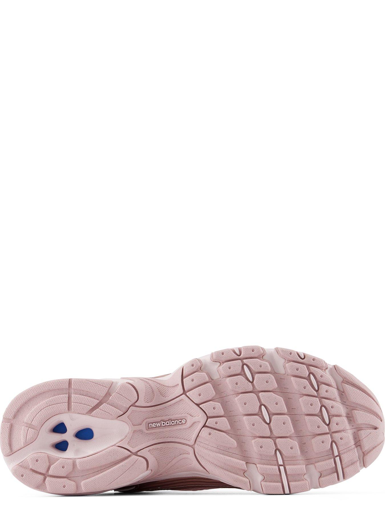 Image 5 of 7 of New Balance Womens 530 Trainers - Pink