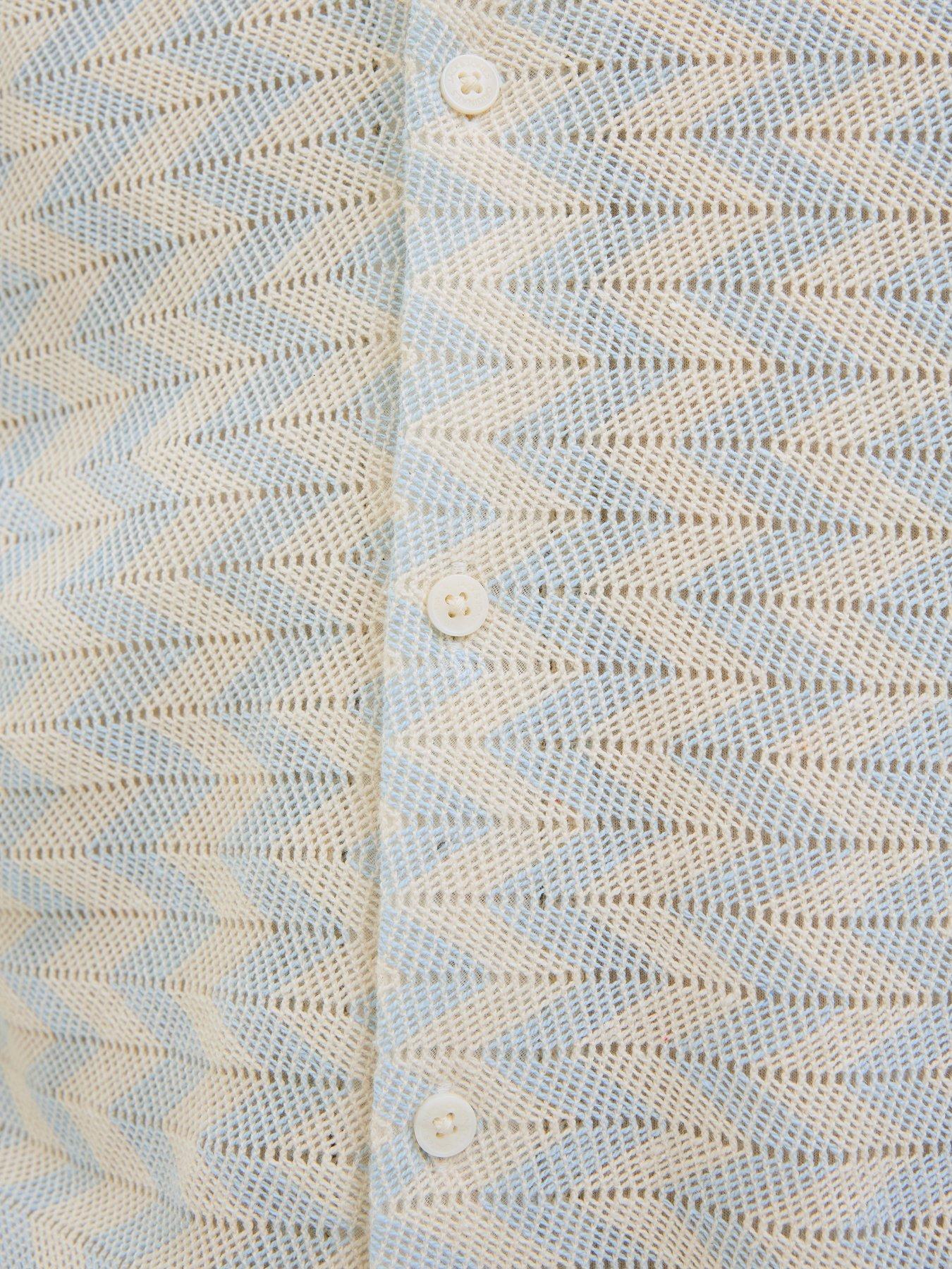 Image 6 of 7 of Jack & Jones Summer Luke Texture Resort Shirt - Light Blue