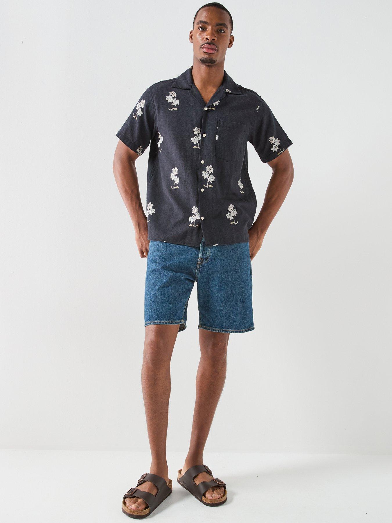 Image 3 of 5 of Jack & Jones Mateo Short Sleeve Print Resort Shirt - Navy