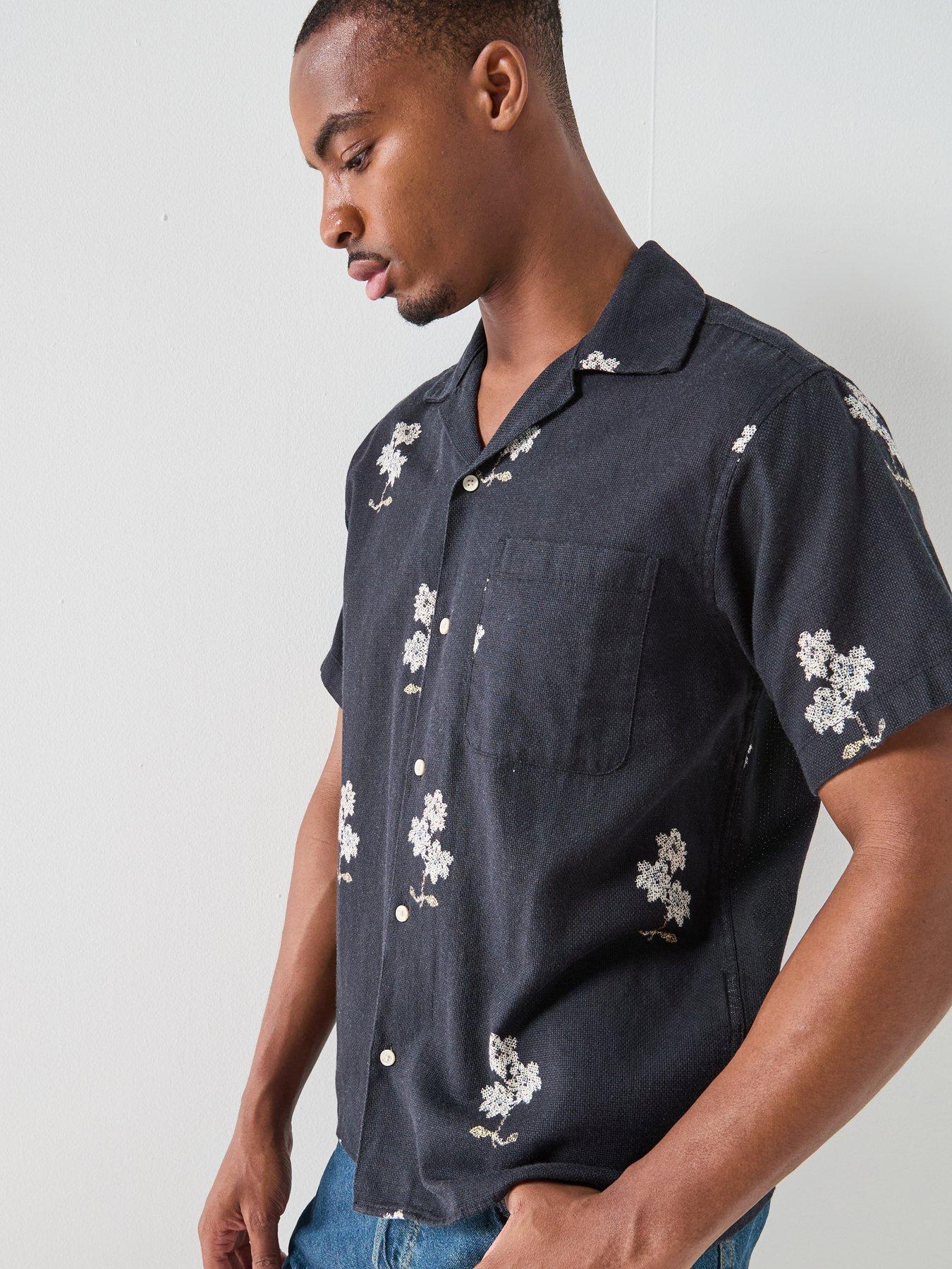 Image 4 of 5 of Jack & Jones Mateo Short Sleeve Print Resort Shirt - Navy
