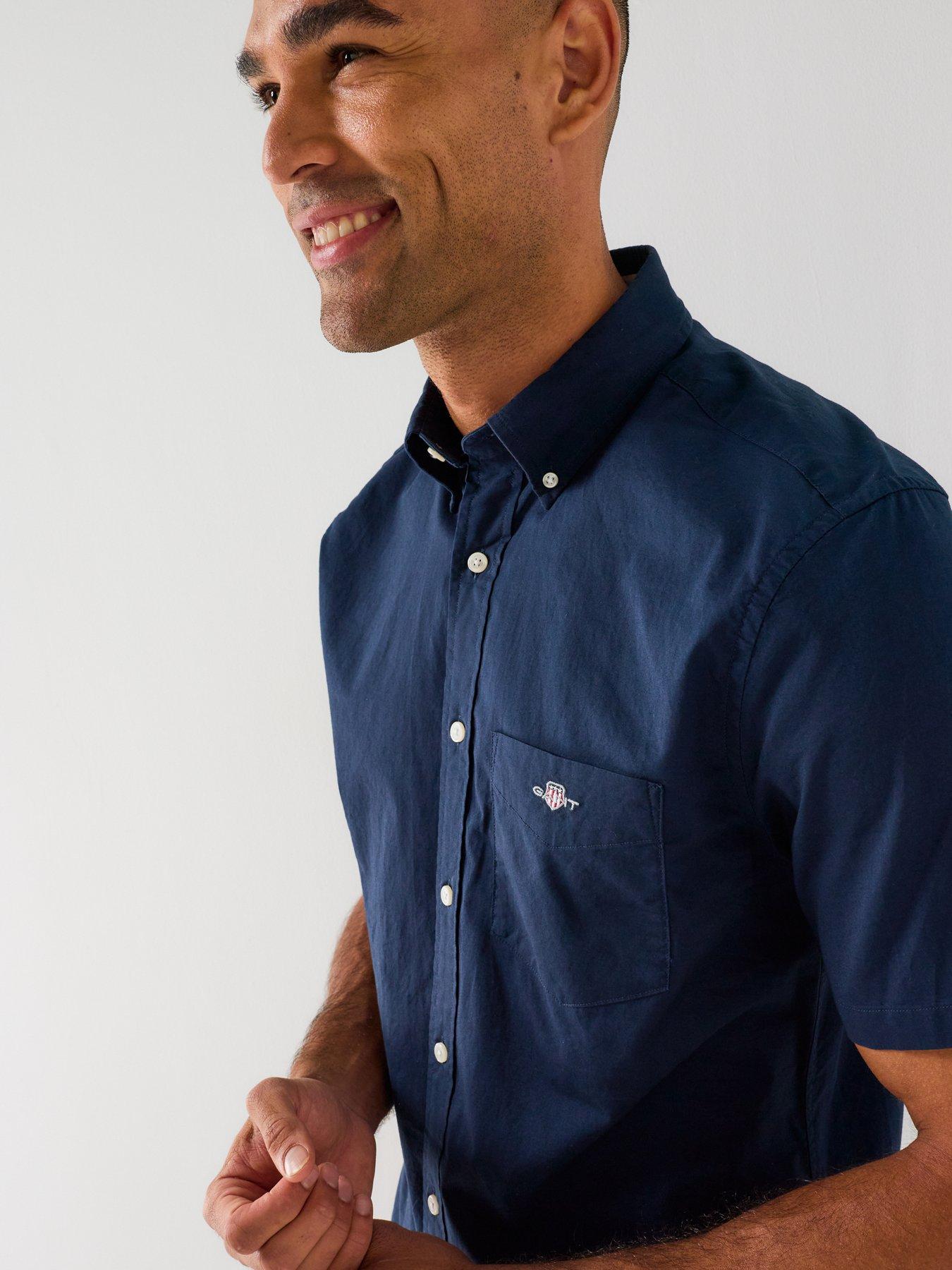 Image 4 of 5 of GANT Regular Fit Classic Poplin Short Sleeve Shirt - Navy