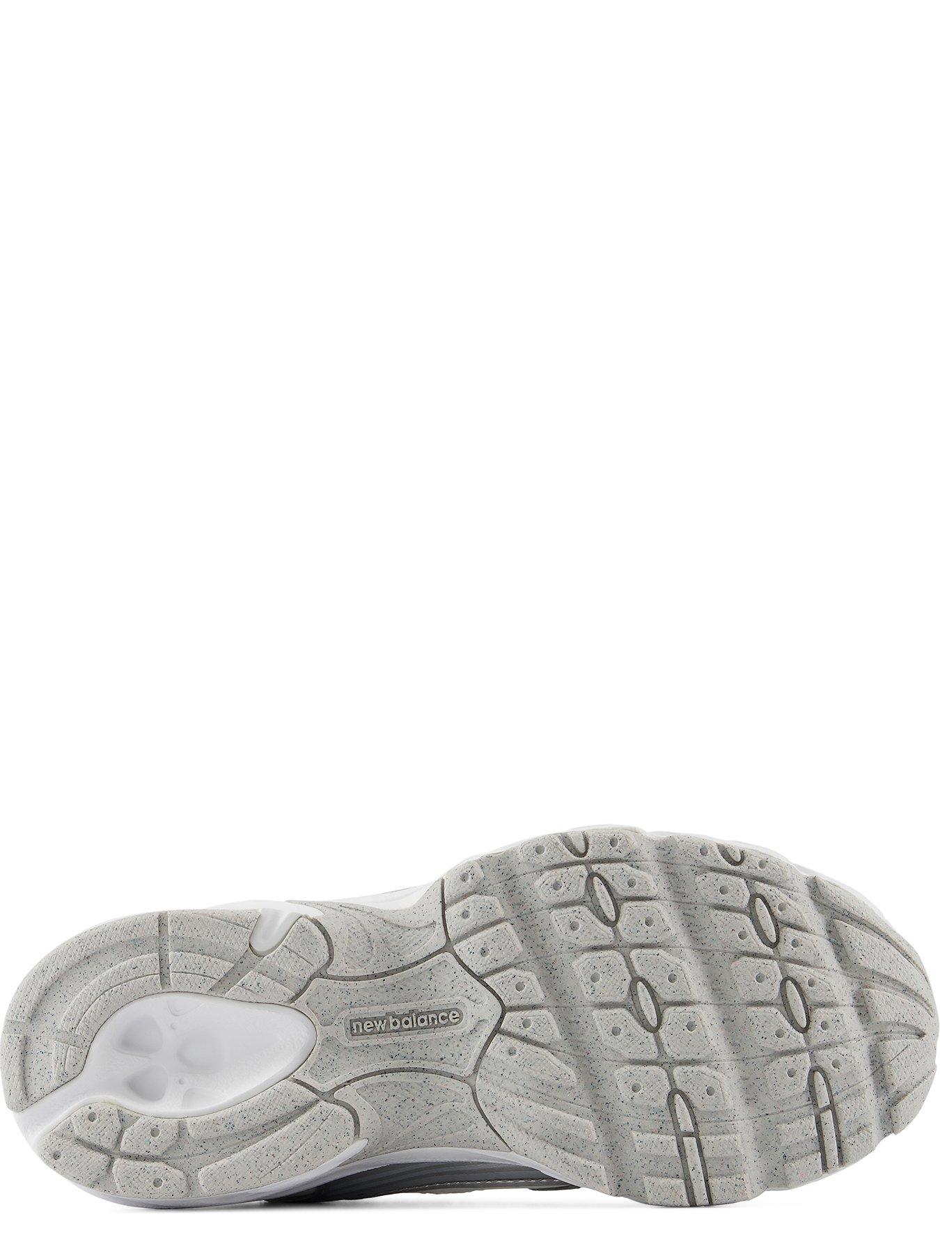 Image 5 of 7 of New Balance Kids 530 Trainers - Silver