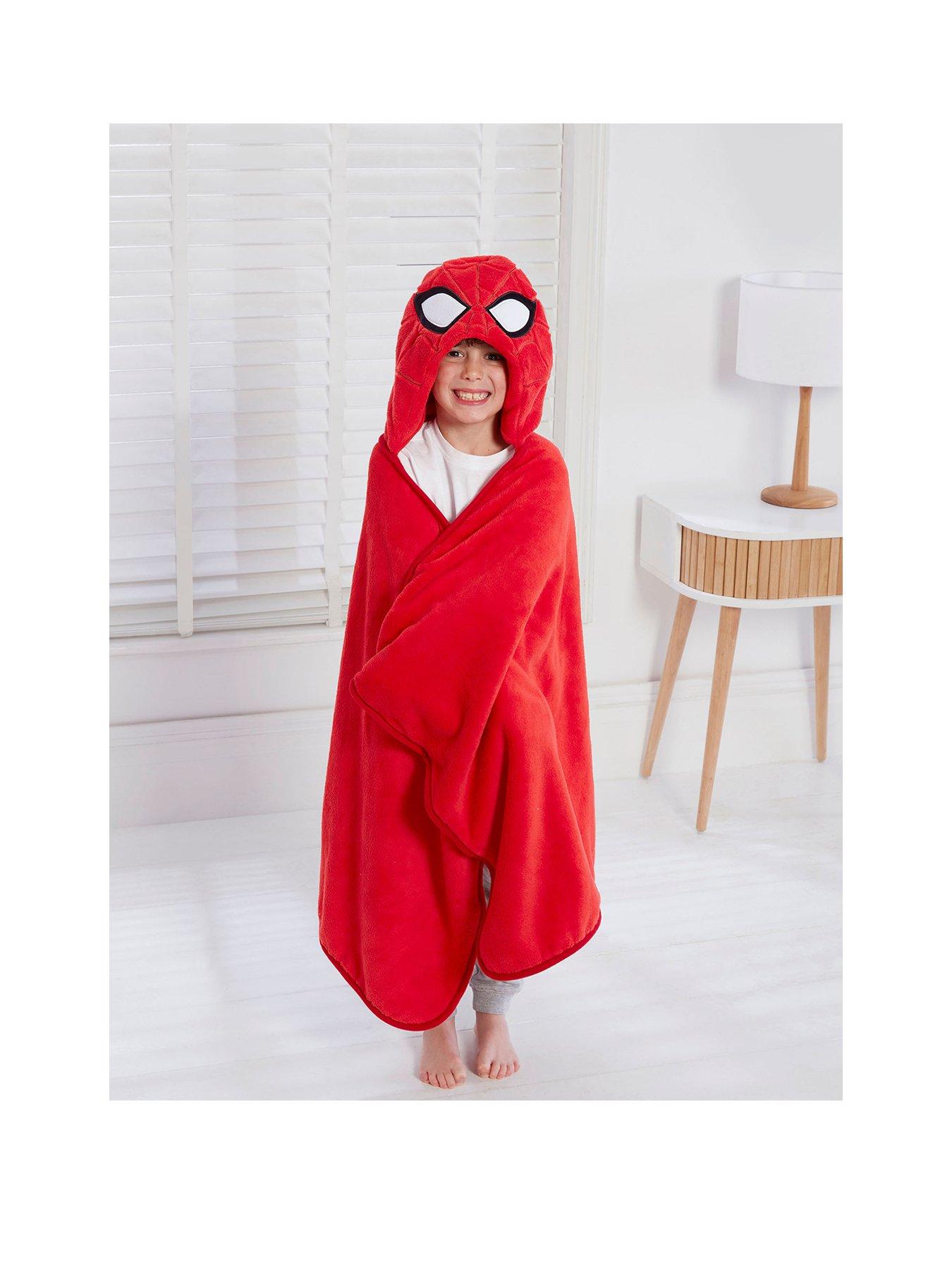 Image 2 of 5 of Disney Spider-Man Hooded Blanket 70X132Cm