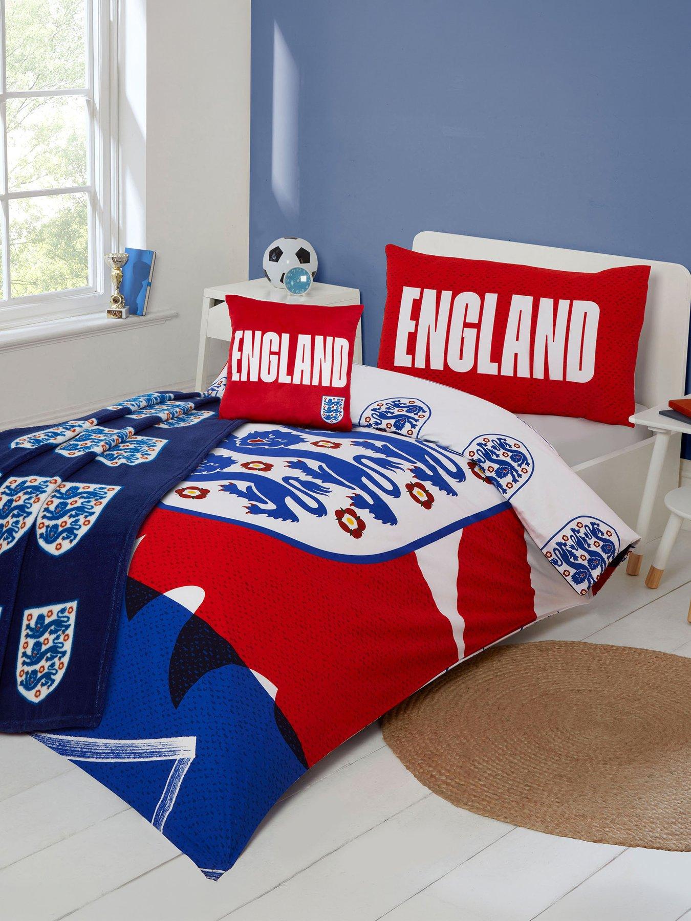 Image 4 of 7 of England England Be Bold Double Dvt 200x200 + 50x75cm*2