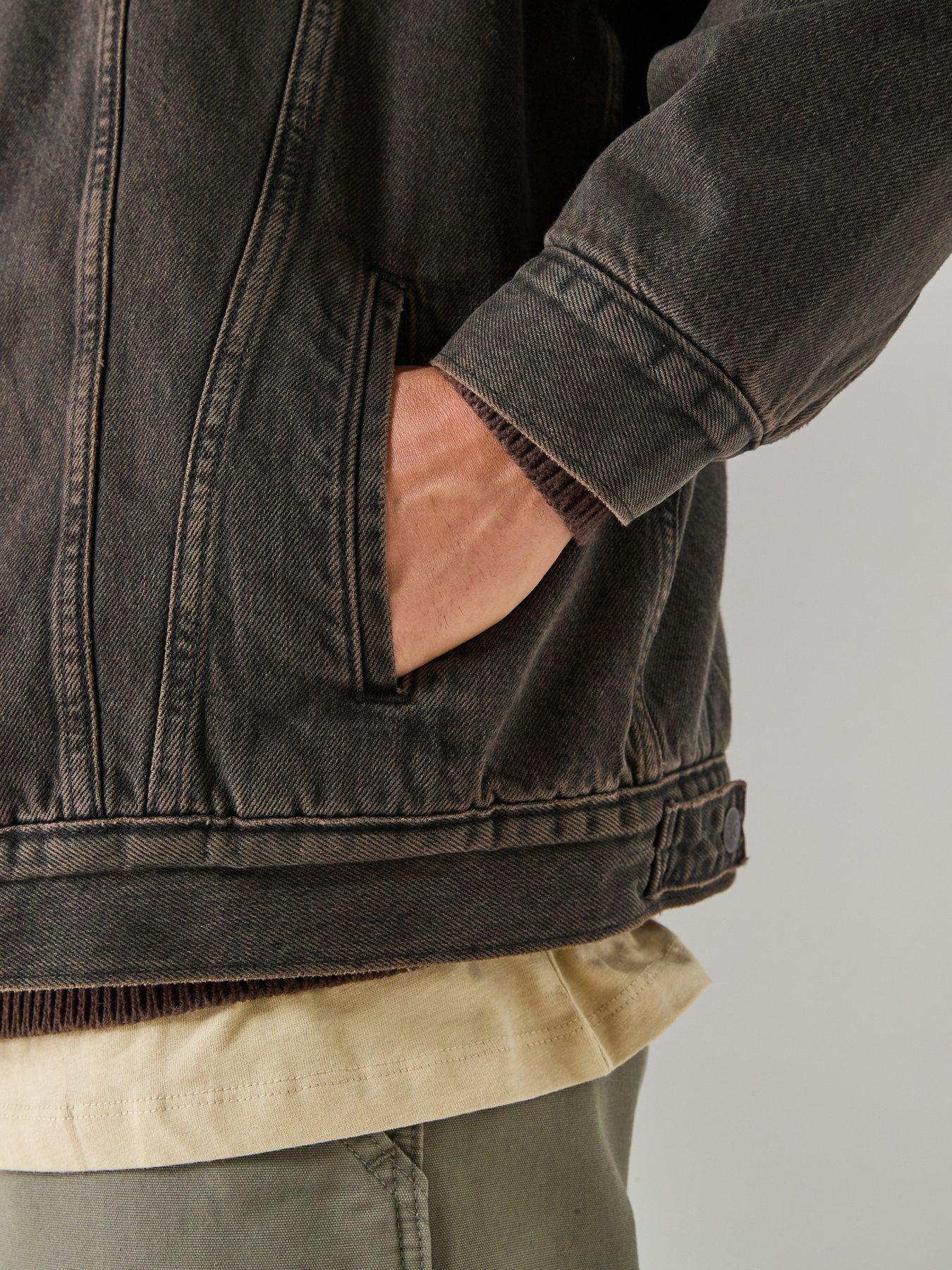 Image 5 of 6 of Levi's Mens Relaxed Fit Sherpa Trucker Jacket - Brown