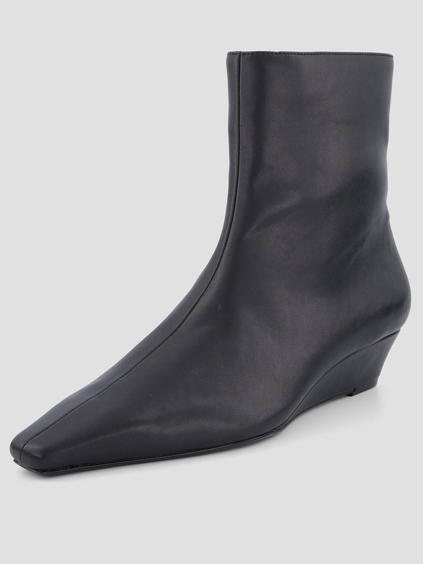 Image 2 of 7 of The Very Collection Womens Pointed Toe Wedge Ankle Boot - Black