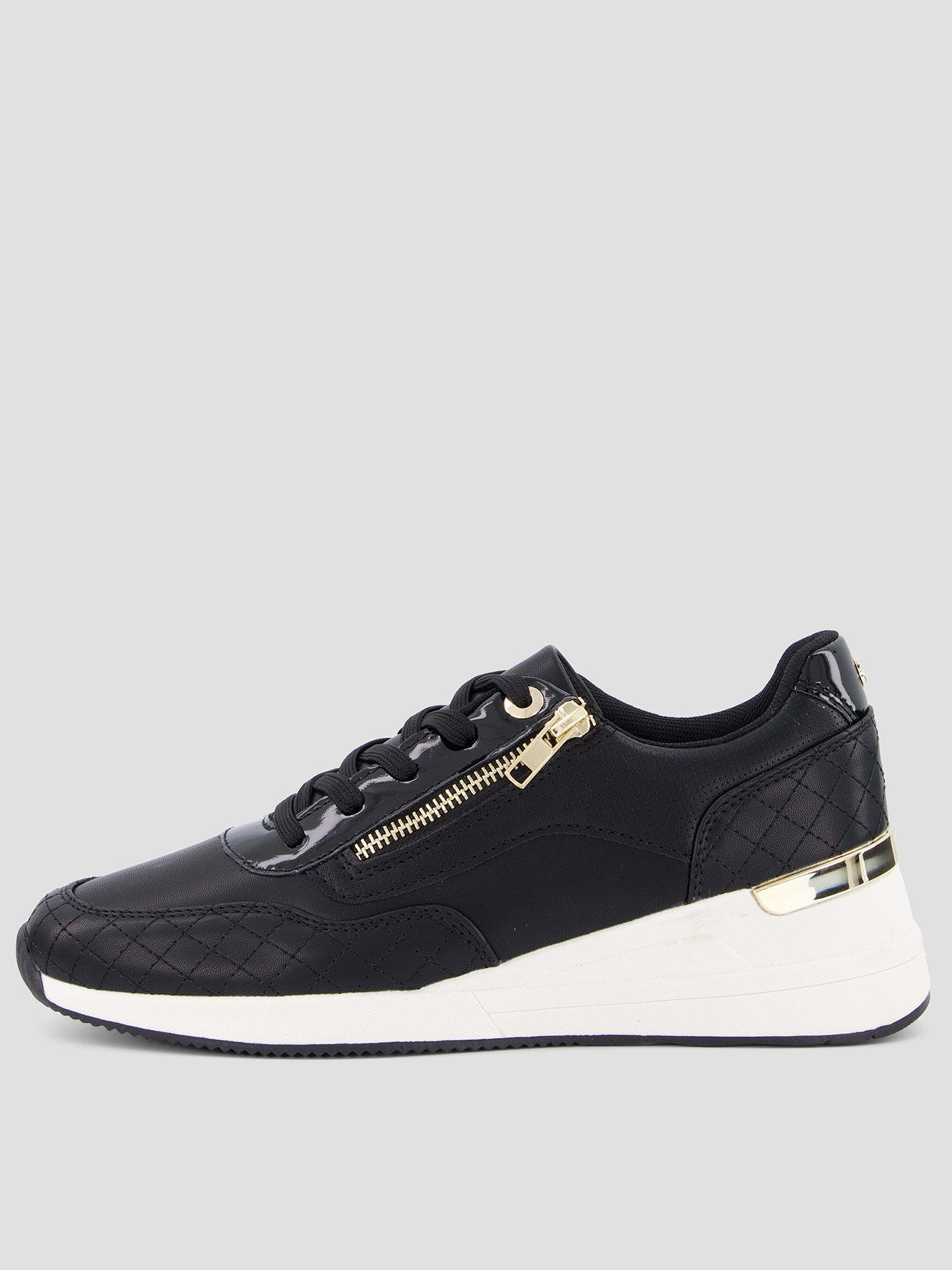 The Very Collection Wedge Trainer