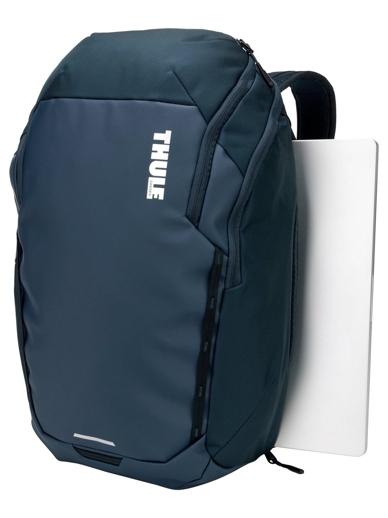 thule-thule-chasm-backpack-26l-darkest-bluestillFront