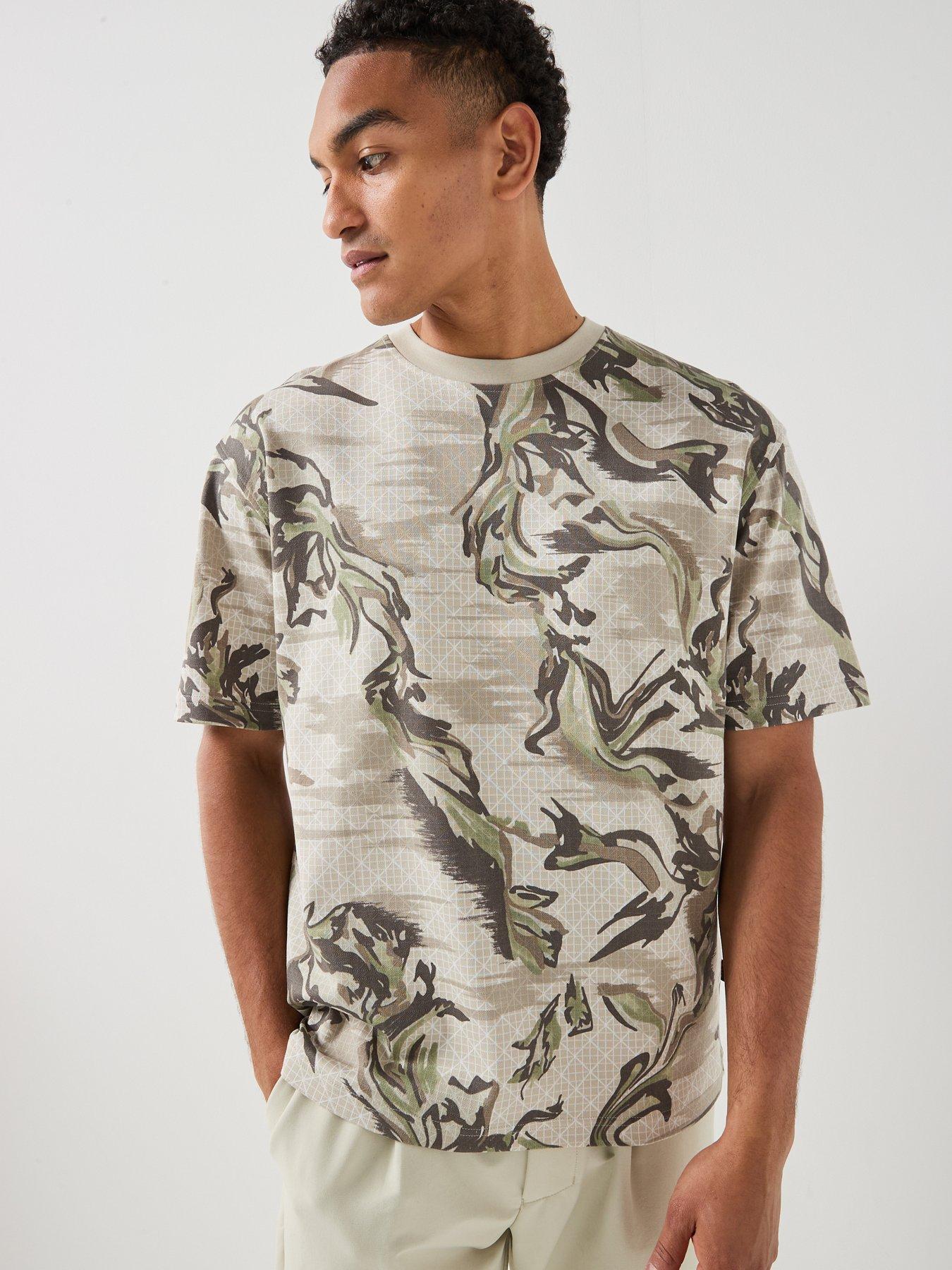Image 5 of 6 of BOSS Te_Barb Botantical Printed T-Shirt - Green