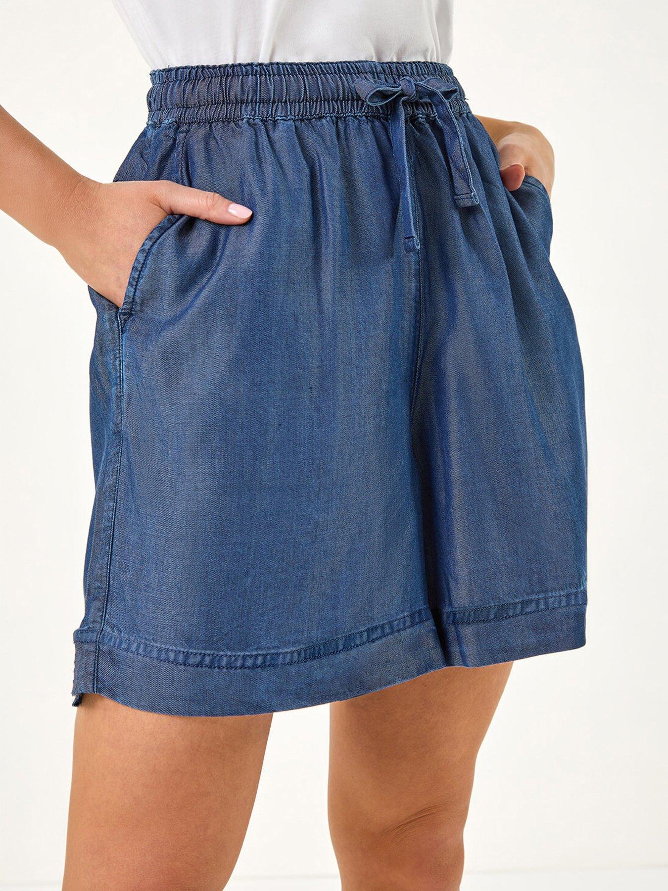 Image 5 of 5 of Roman Petite Elasticated Waist Shorts
