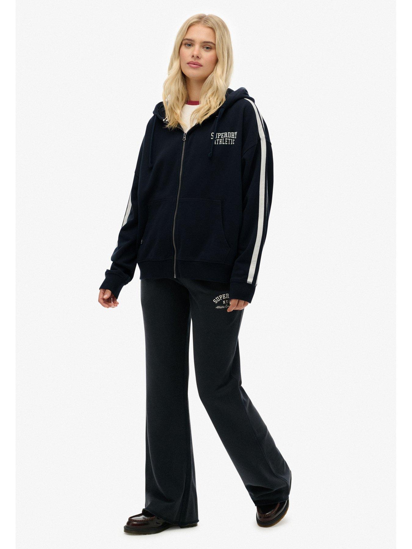 Image 3 of 7 of Superdry Athletic Emb Flare Jogger - Navy