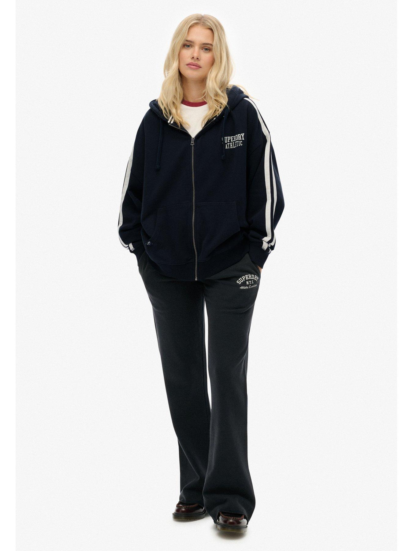 Image 5 of 7 of Superdry Athletic Emb Flare Jogger - Navy