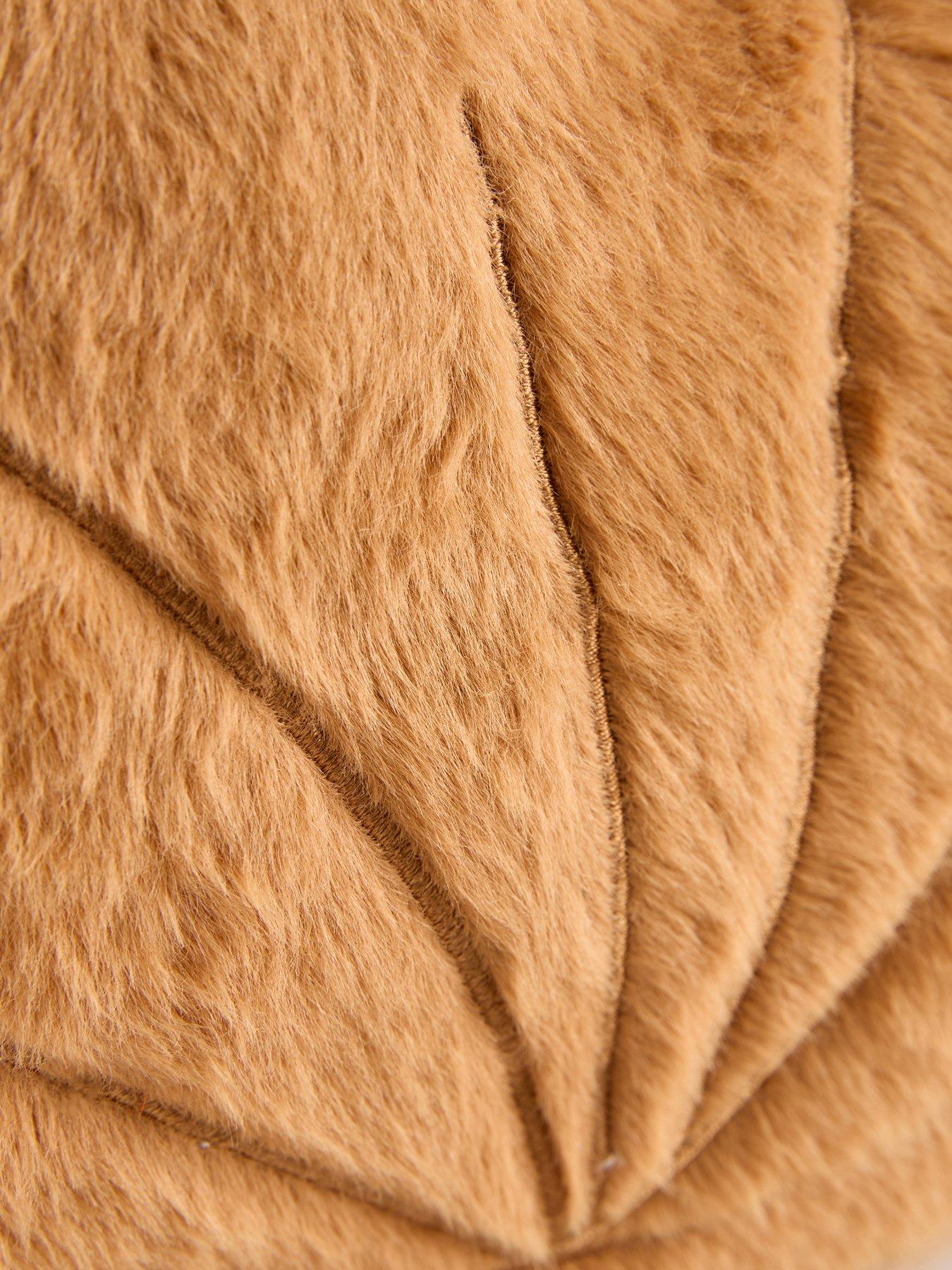 Image 6 of 6 of Smart Autumn Maple Leaf Plush Decoration