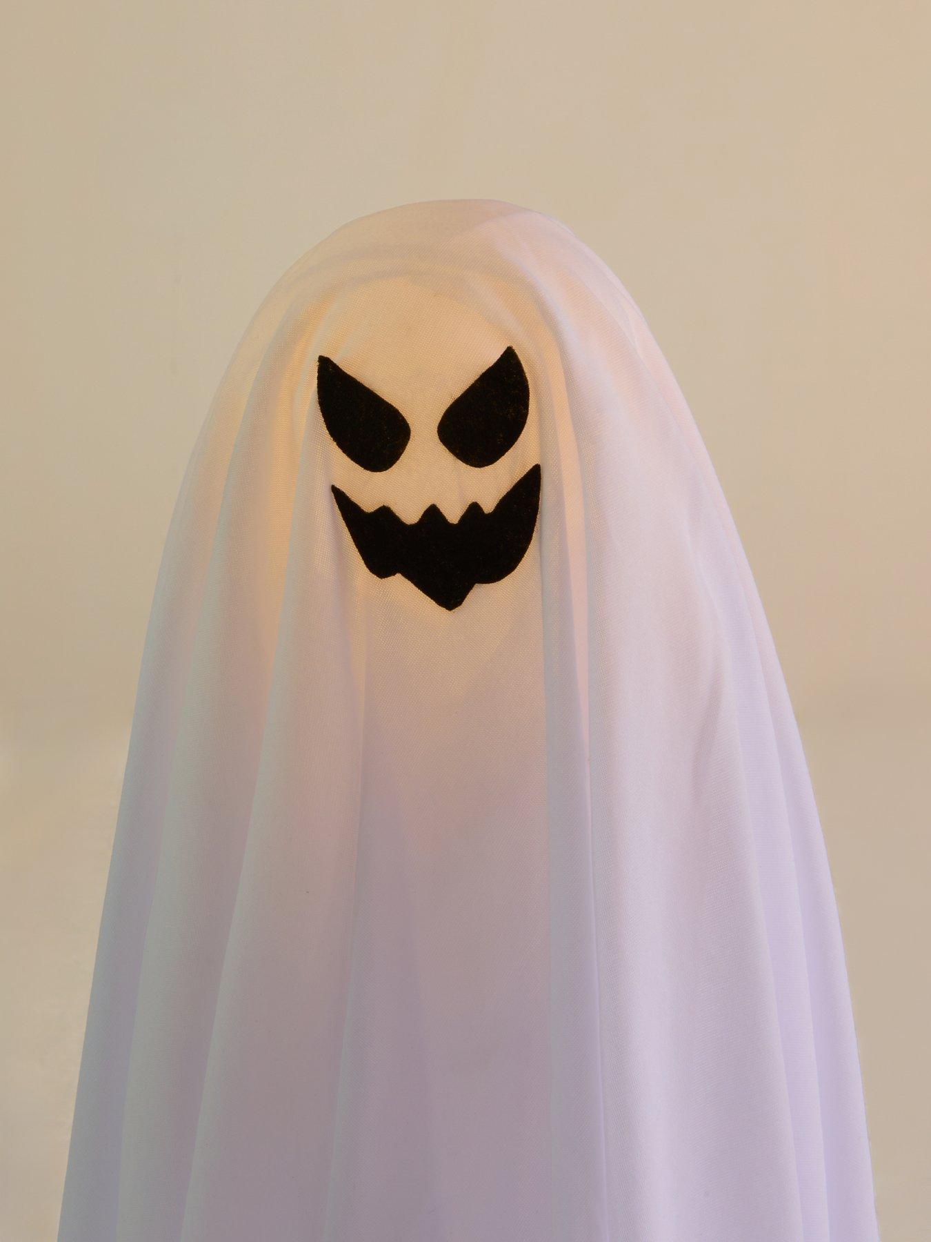 Image 4 of 7 of Smart Halloween 3 Ghost Stake Light Outdoor Halloween Decorations
