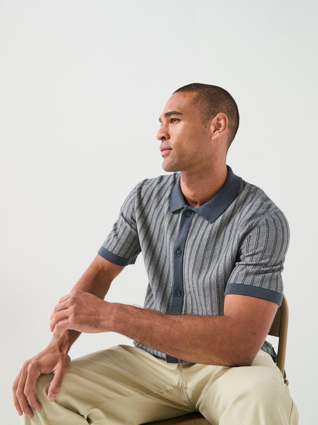 Image 5 of 6 of BOSS Kodd Striped Knitted Short Sleeve Shirt - Navy