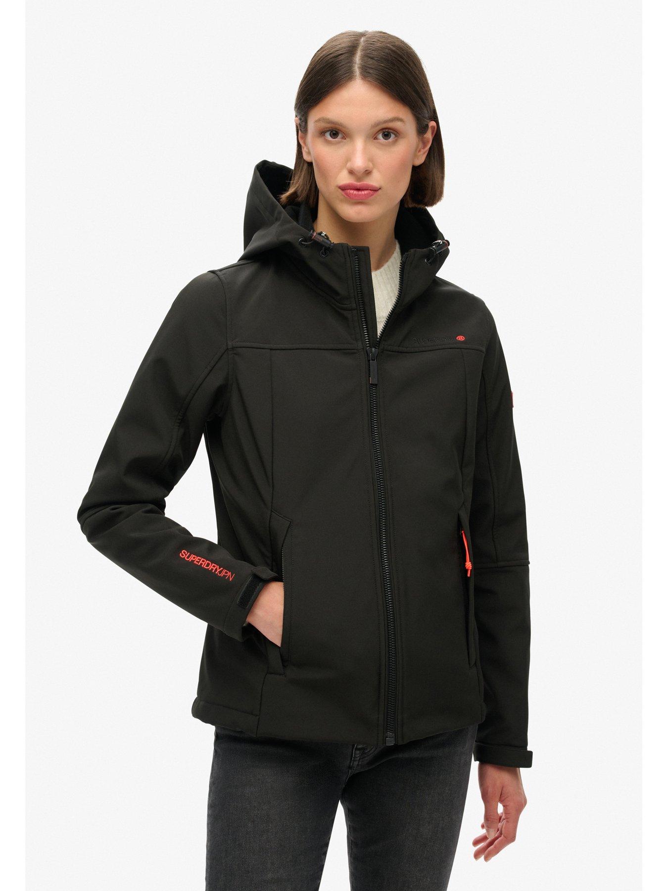 superdry-hooded-classic-trekker-jacketoutfit