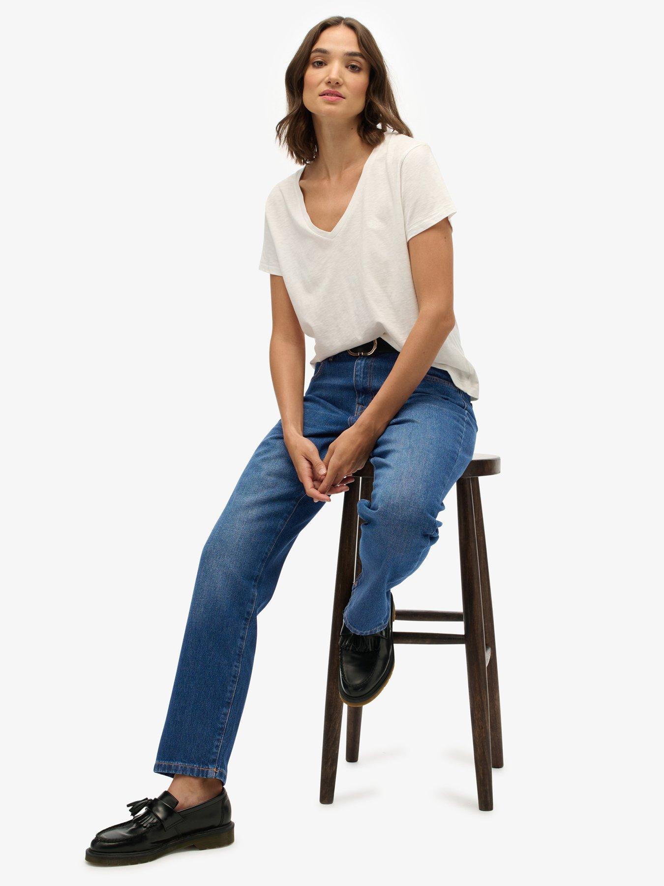 superdry-mid-rise-straight-jeandetail