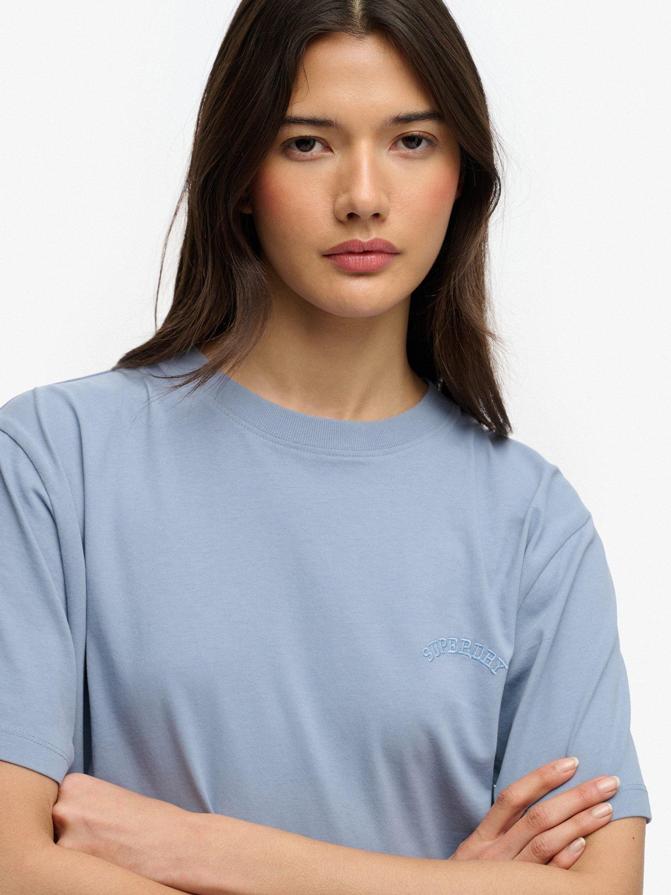 superdry-essential-logo-loose-t-shirt-blueoutfit