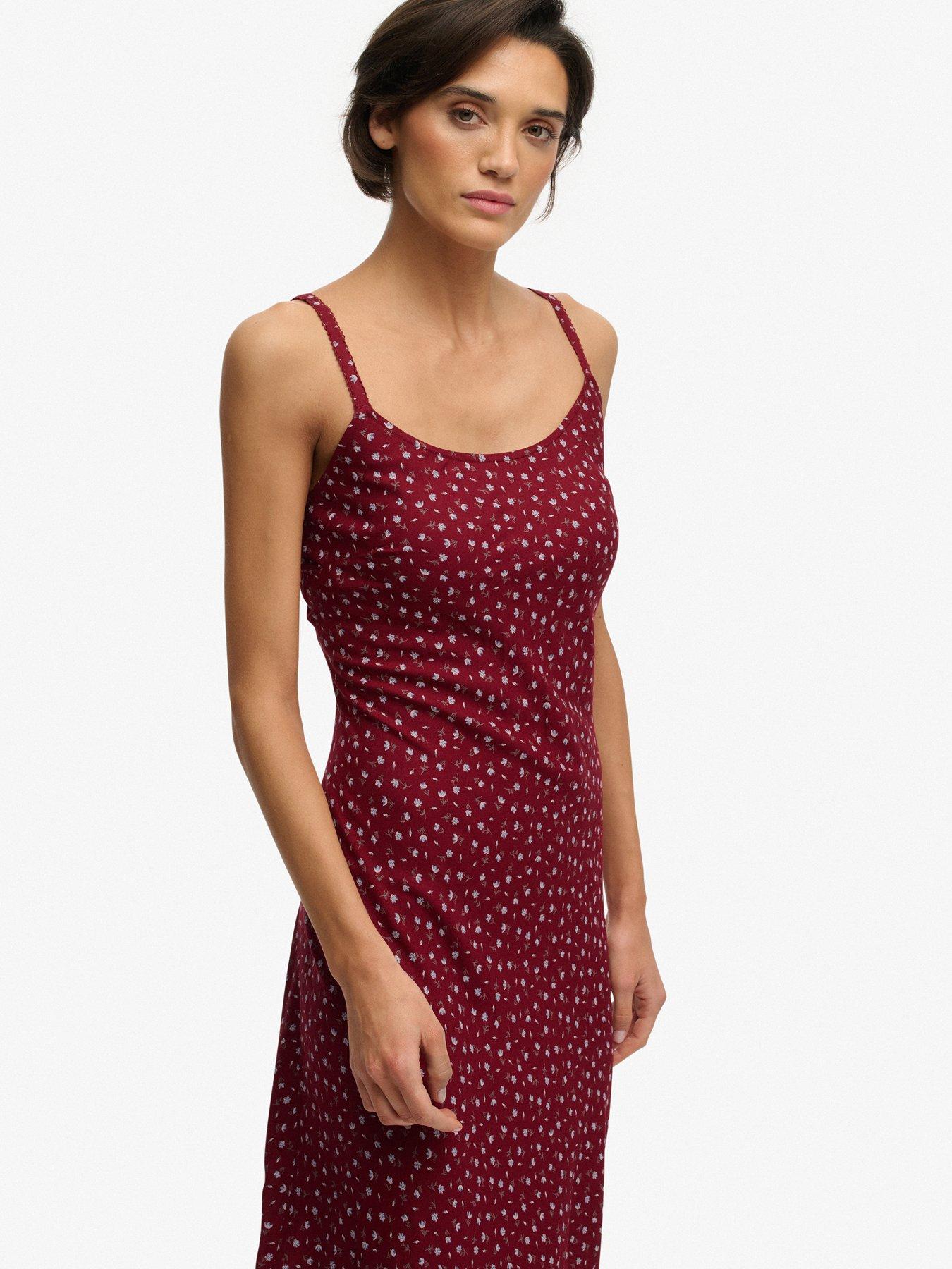 superdry-printed-cami-maxi-dressoutfit