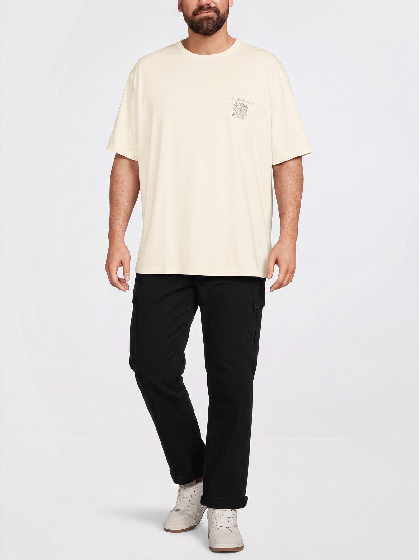 Image 3 of 5 of Jack & Jones Jack &amp; Jones Plus Salamanco Back Graphic T-Shirt
