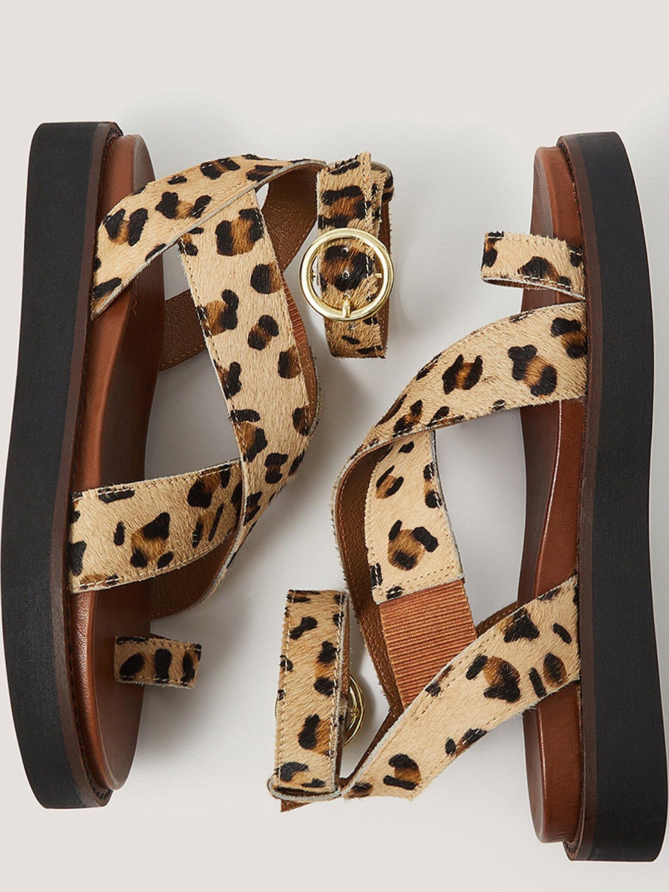 monsoon-ivy-leopard-sandaloutfit