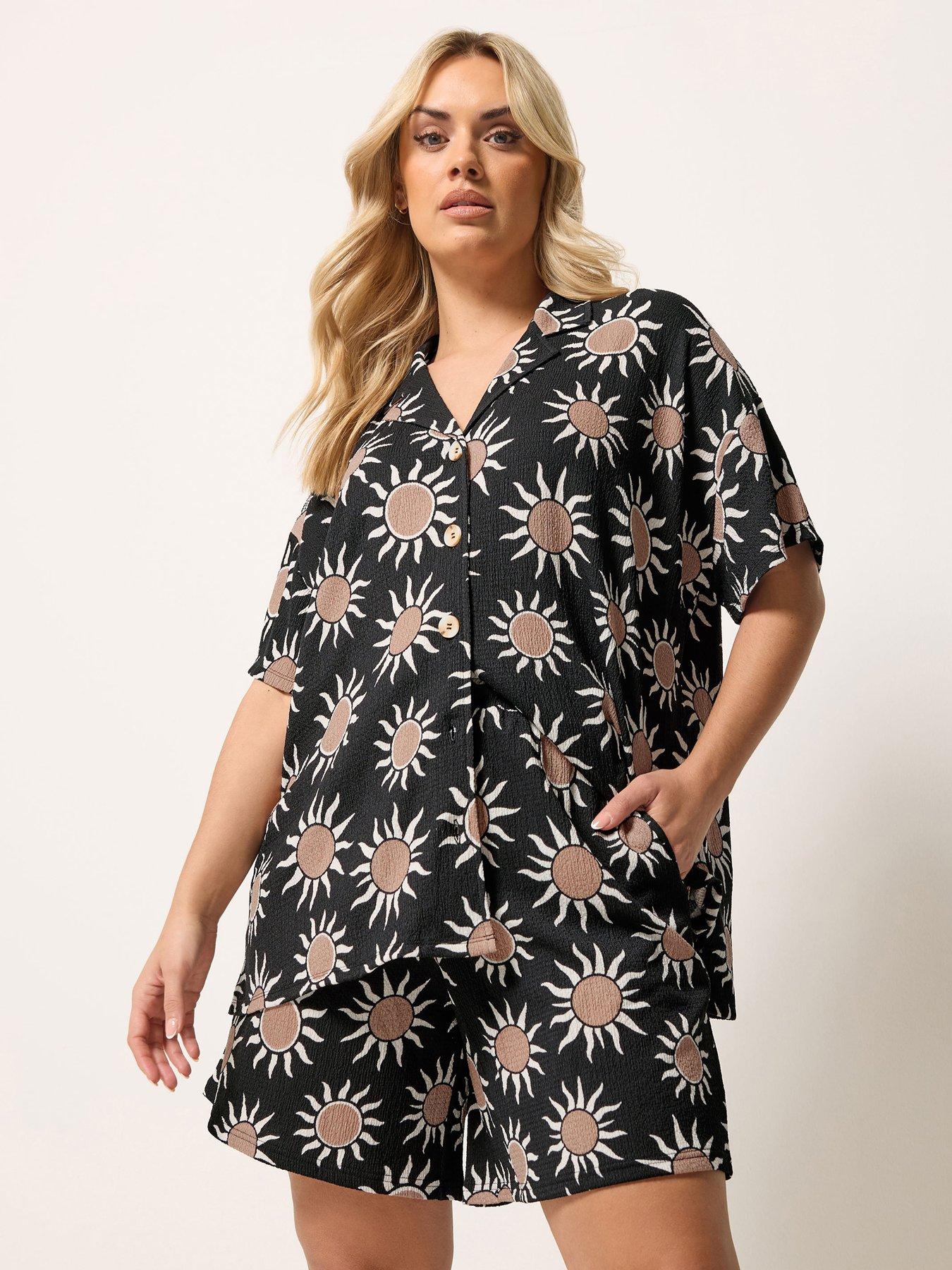Yours Curve Mystic Sun Co-Ord Shorts - Black