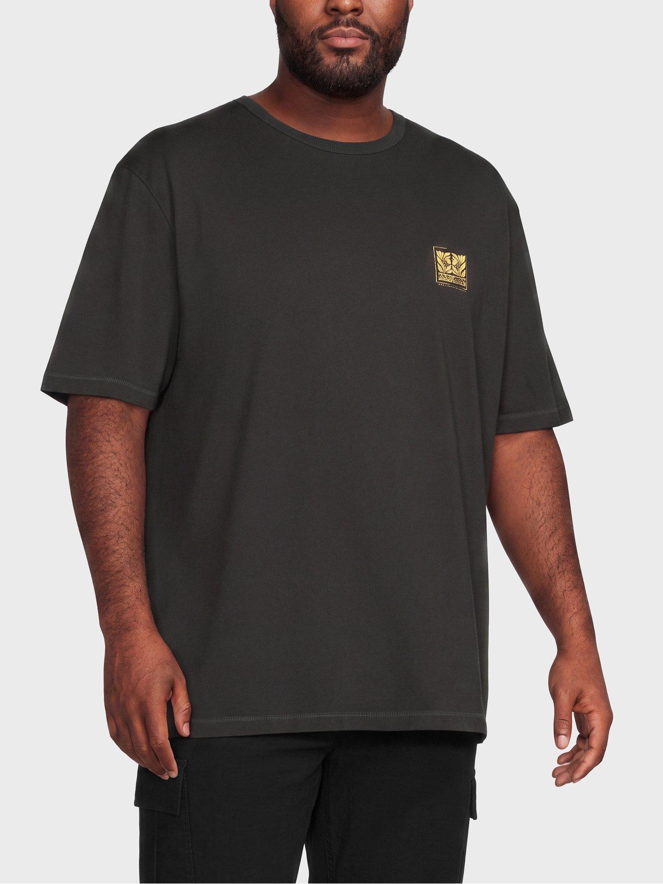 Image 2 of 5 of Jack & Jones Jack &amp; Jones Plus Salamanco Back Graphic T-Shirt