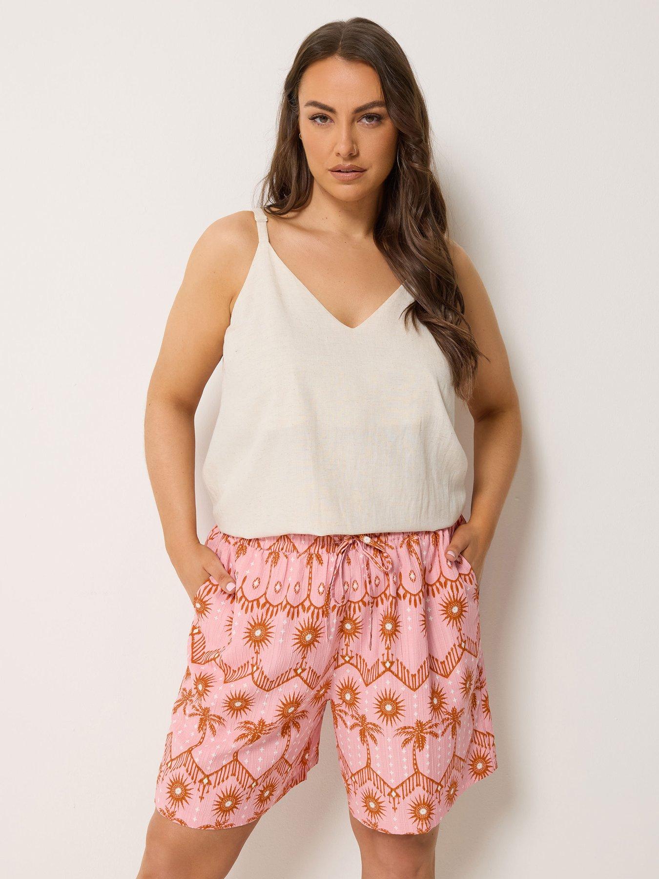 Yours Curve Palm Print Woven Short