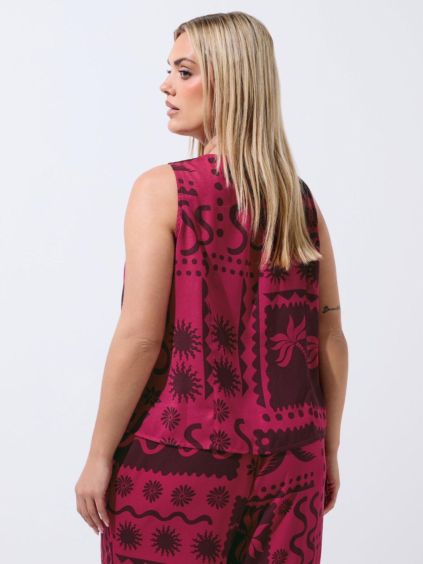 Image 2 of 4 of Yours Curve Sun Print Tie Vest Co-Ord - Red