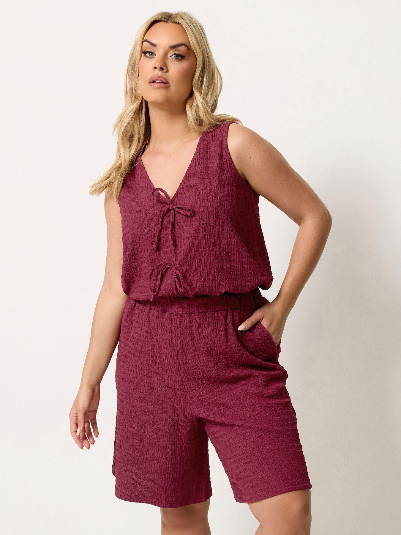 Yours Curve Textured Co-Ord Shorts - Red