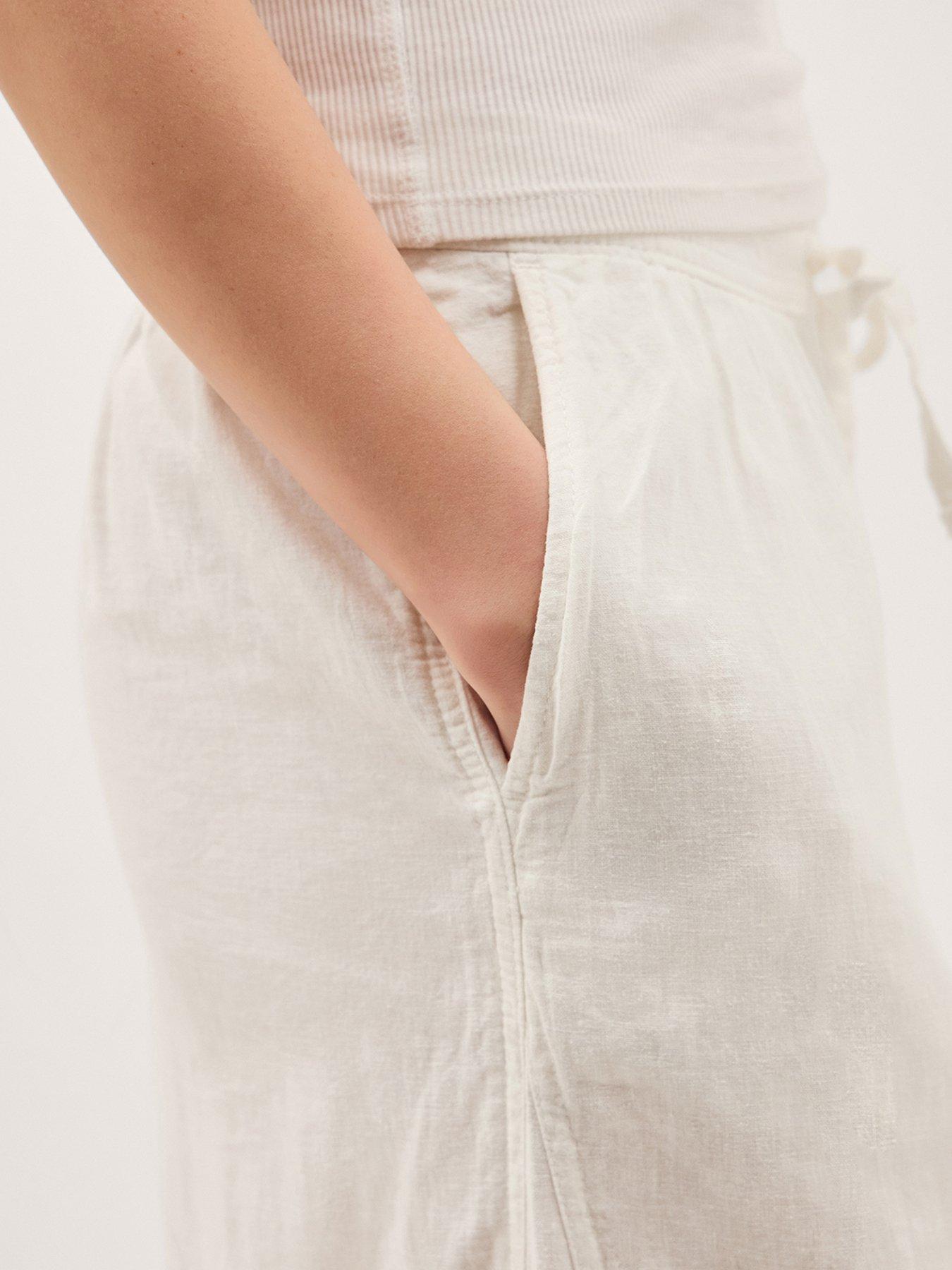 Image 4 of 5 of Monsoon Maisie Wide Crop Trouser - White