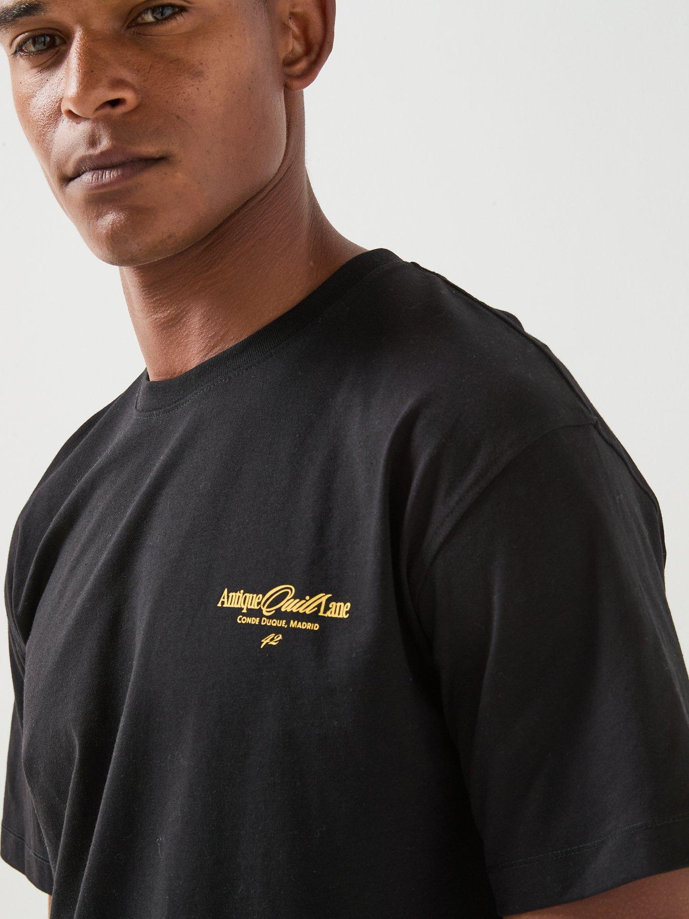 Image 4 of 5 of Jack & Jones Backprintet T-Shirt - Black