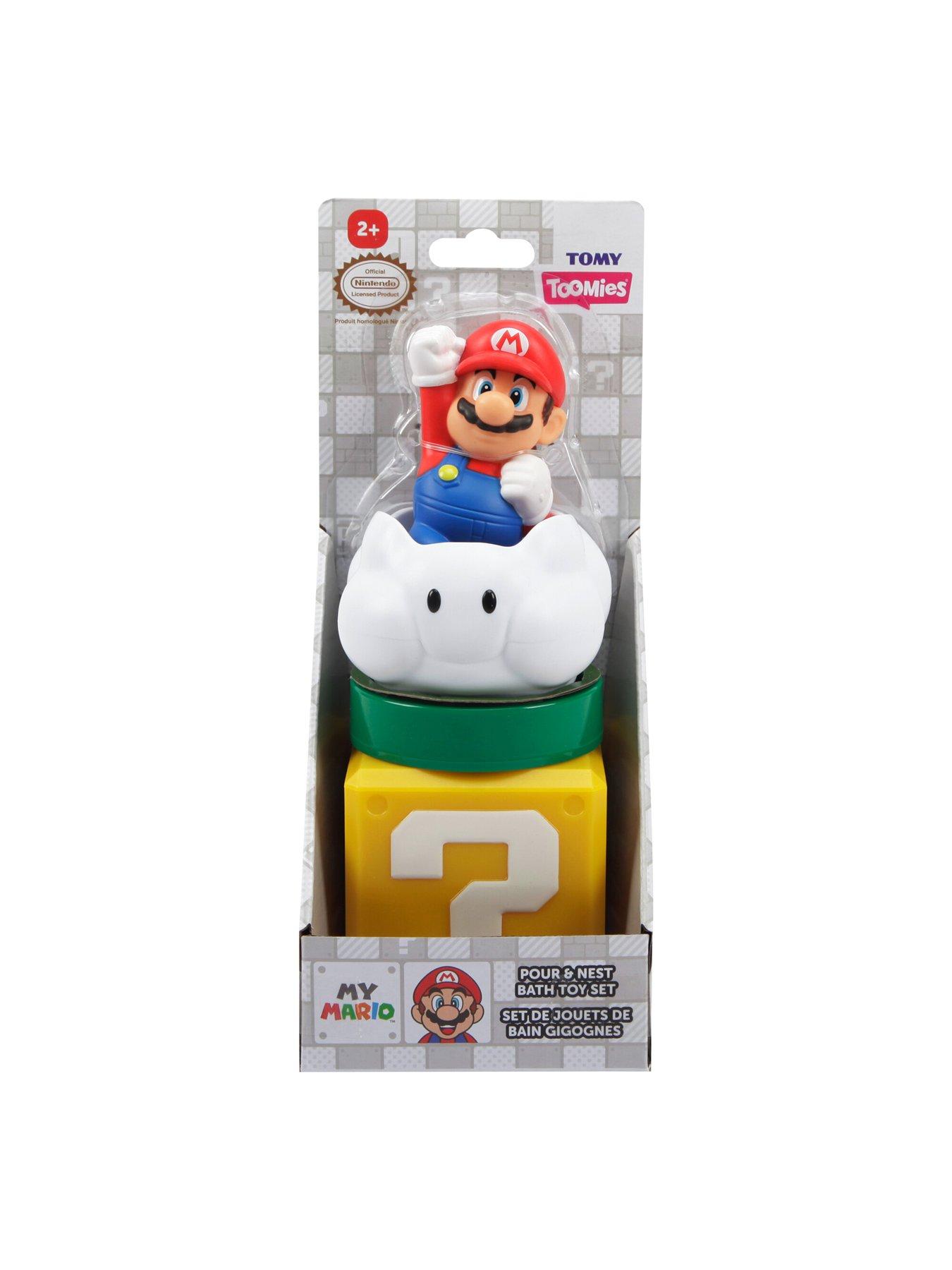 Image 7 of 8 of Mario My Mario Pour & Nest Bath Toy Set