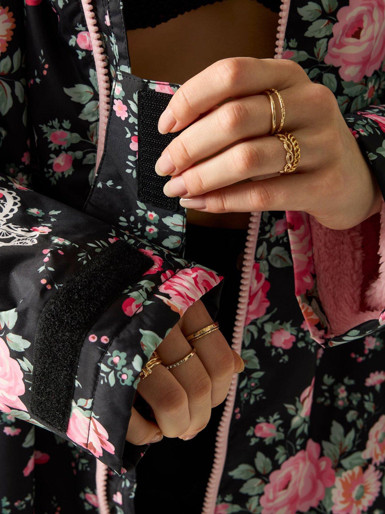 Image 5 of 7 of Regatta Ladies Cath Kidston Changing Robe - Black Hackney Rose