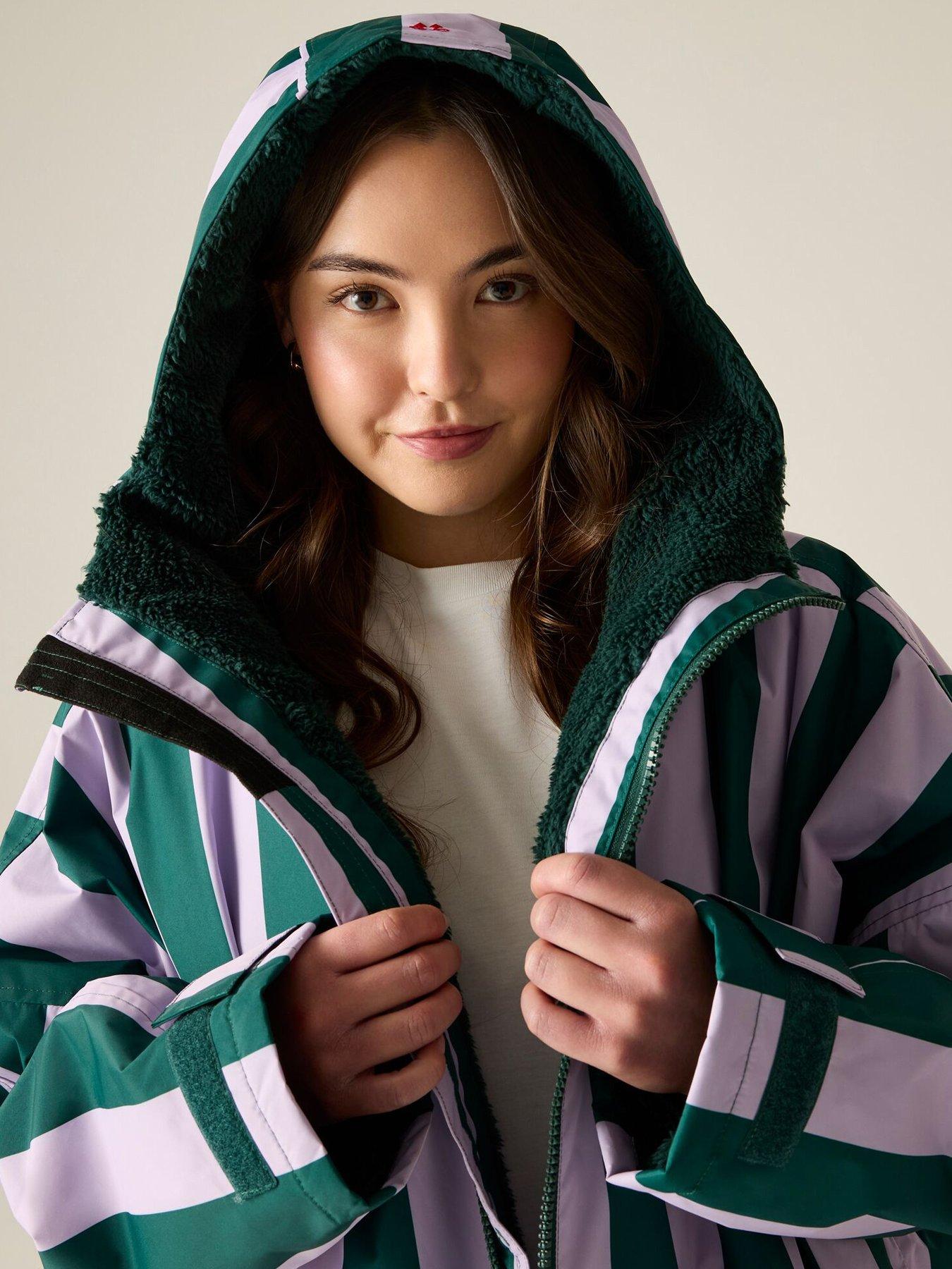 Image 4 of 7 of Regatta Ladies Cath Kidston Changing Robe - Lilac &amp; Green Candy Stripe
