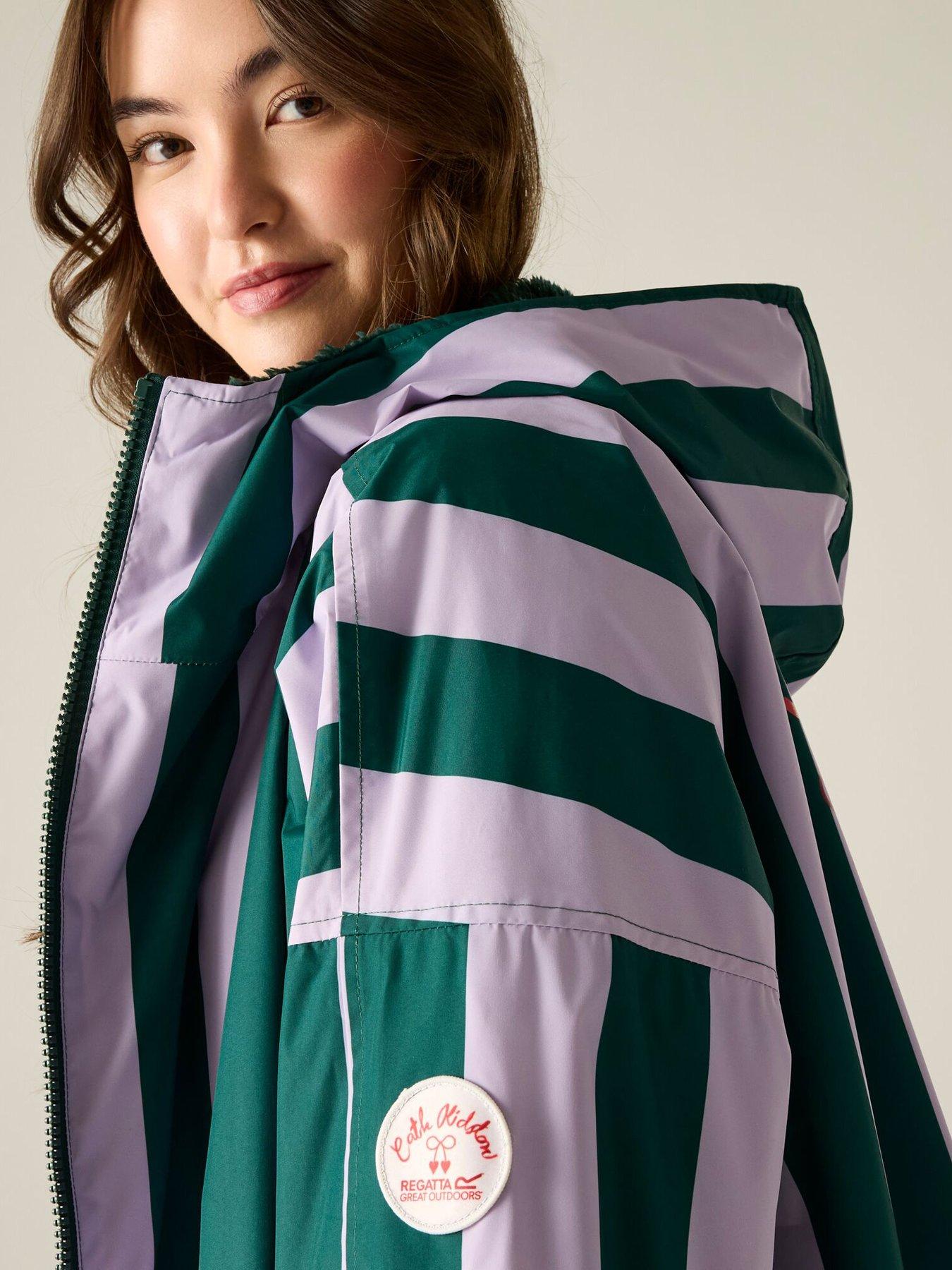 Image 5 of 7 of Regatta Ladies Cath Kidston Changing Robe - Lilac &amp; Green Candy Stripe