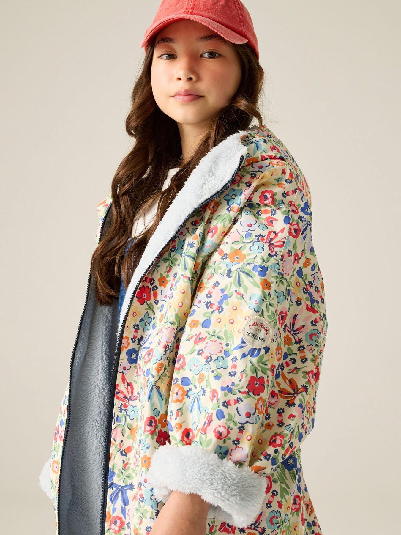 regatta-girls-cath-kidston-junior-changing-robe-cream-harmony-ditsyoutfit