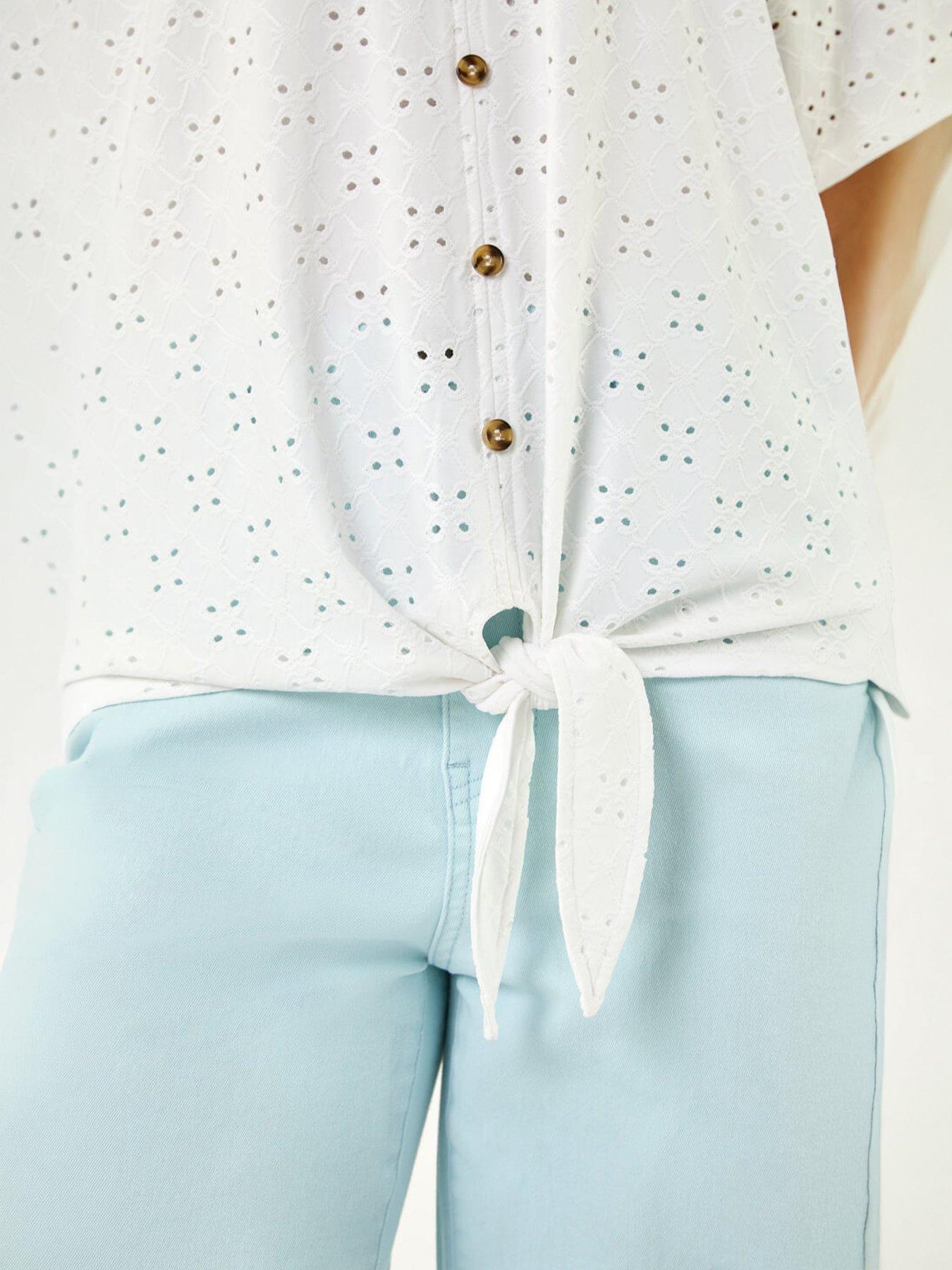 roman-broderie-tie-front-topstillFront