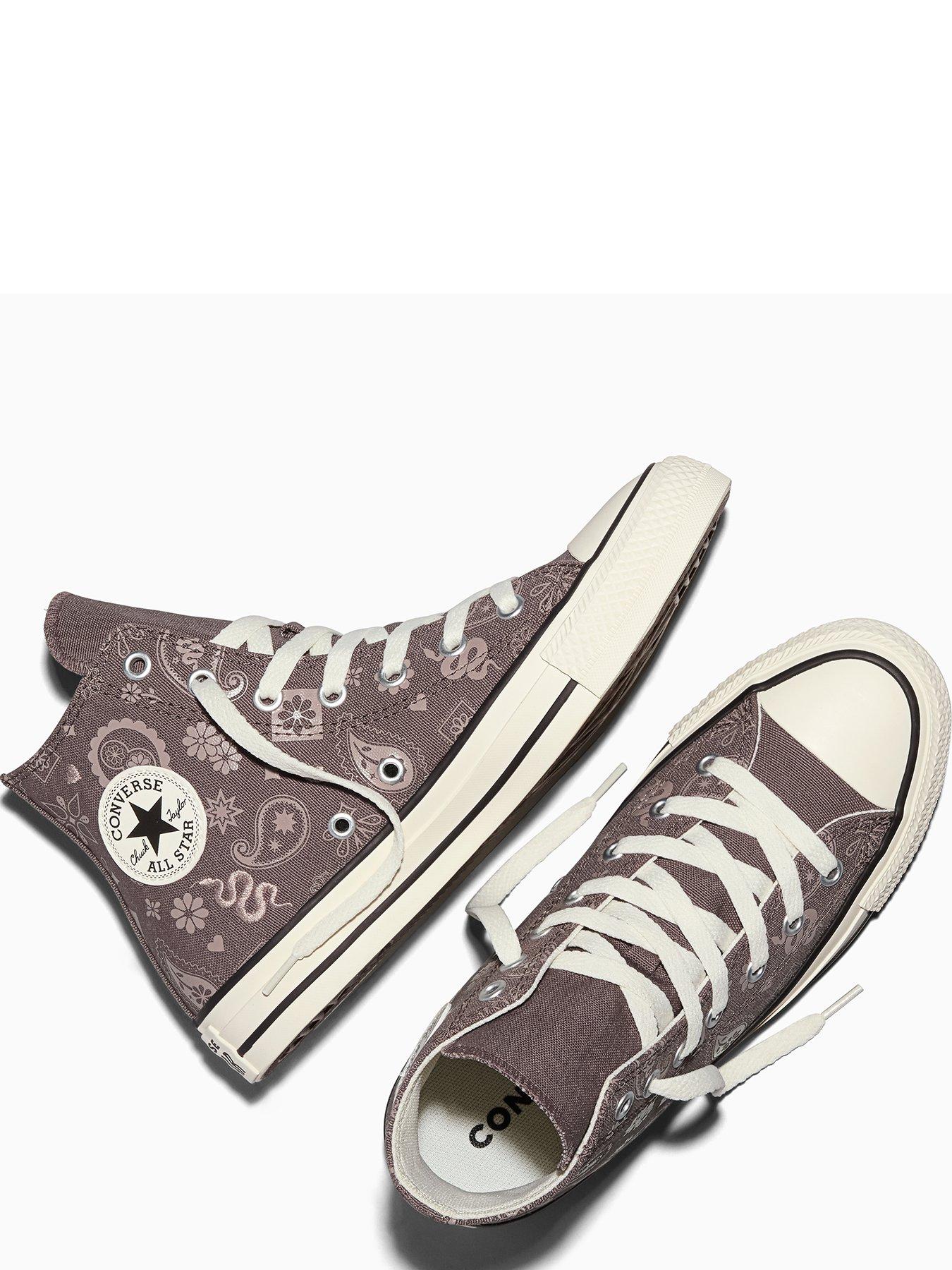Image 3 of 4 of Converse Junior Chuck Taylor All Star Trainers - Brown